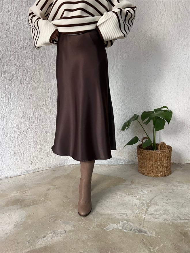 Saten Etek Koyu Kahve - Dominatrend