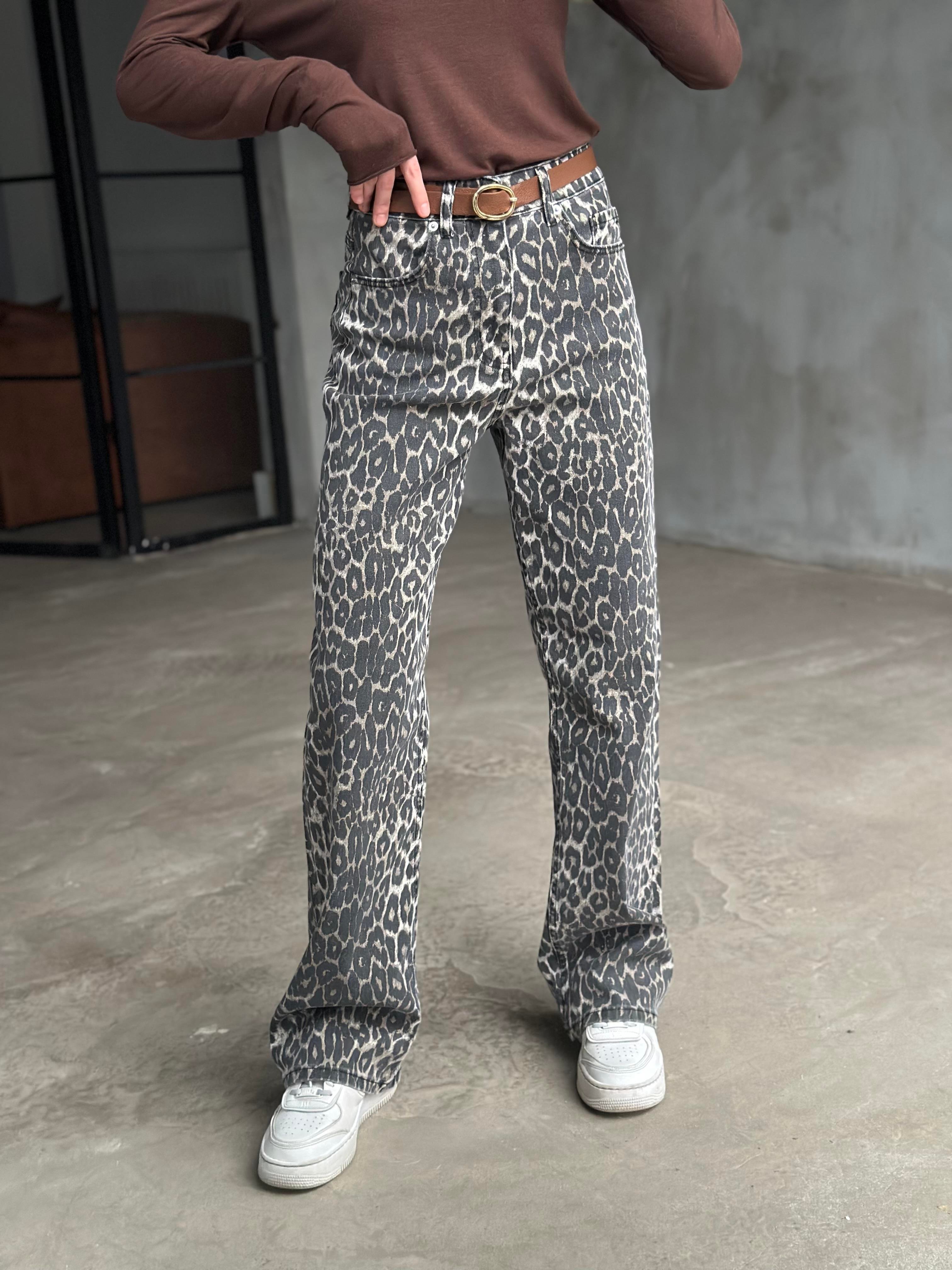 Soluk Efektli Leopar Desenli Straight Jean - Dominatrend