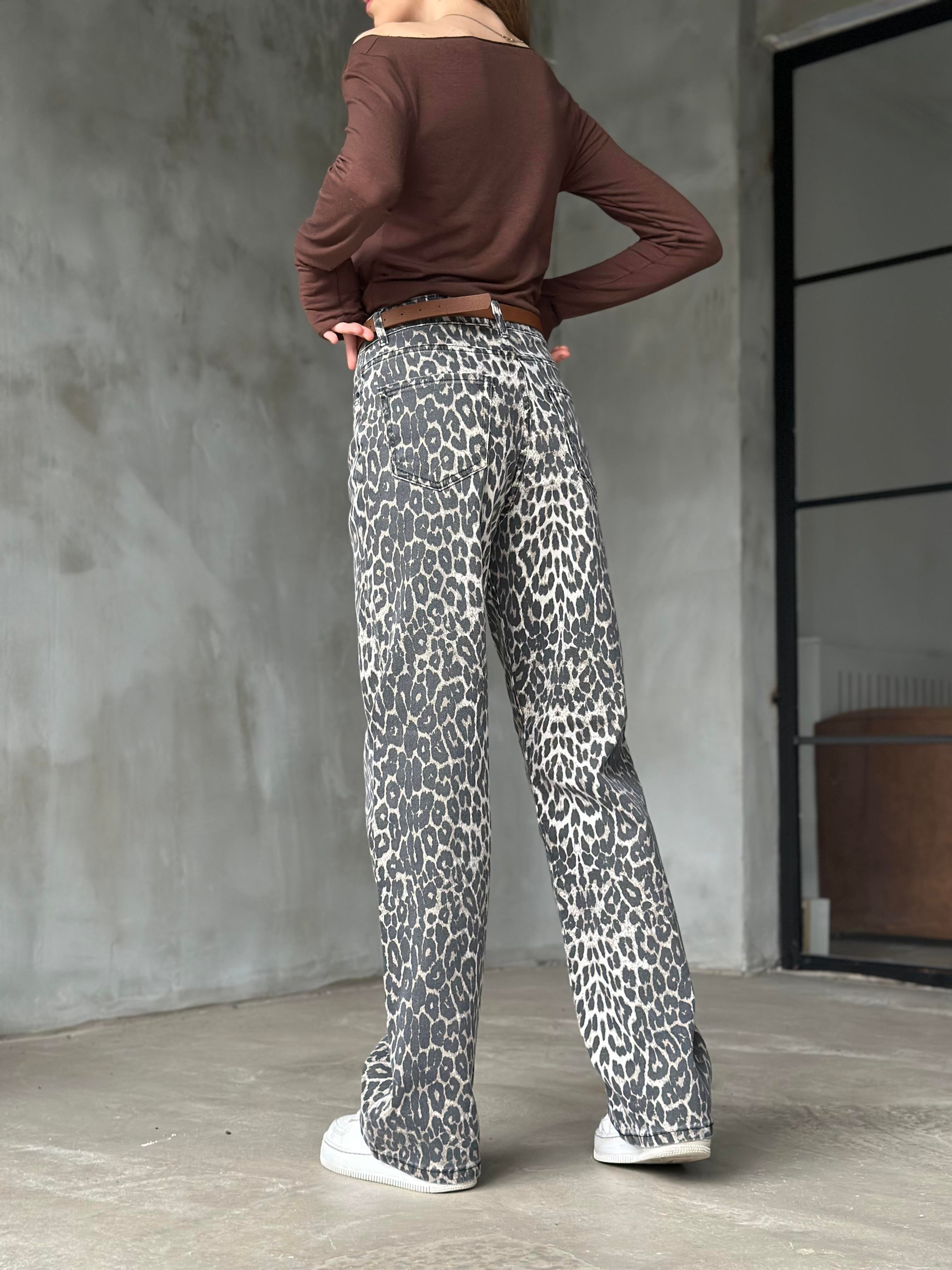 Soluk Efektli Leopar Desenli Straight Jean - Dominatrend
