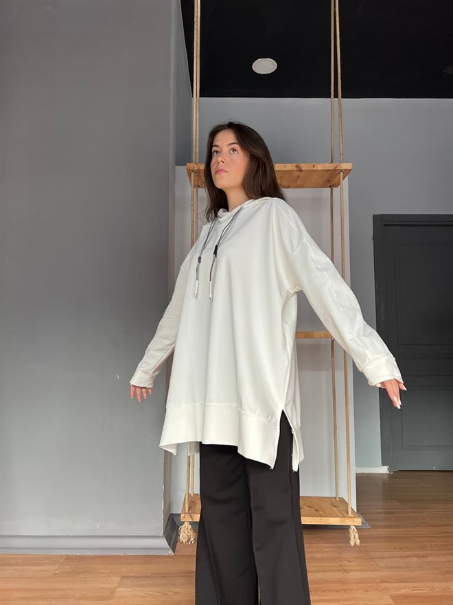 Uzun İp Detay Sweatshirt - Beyaz - Dominatrend