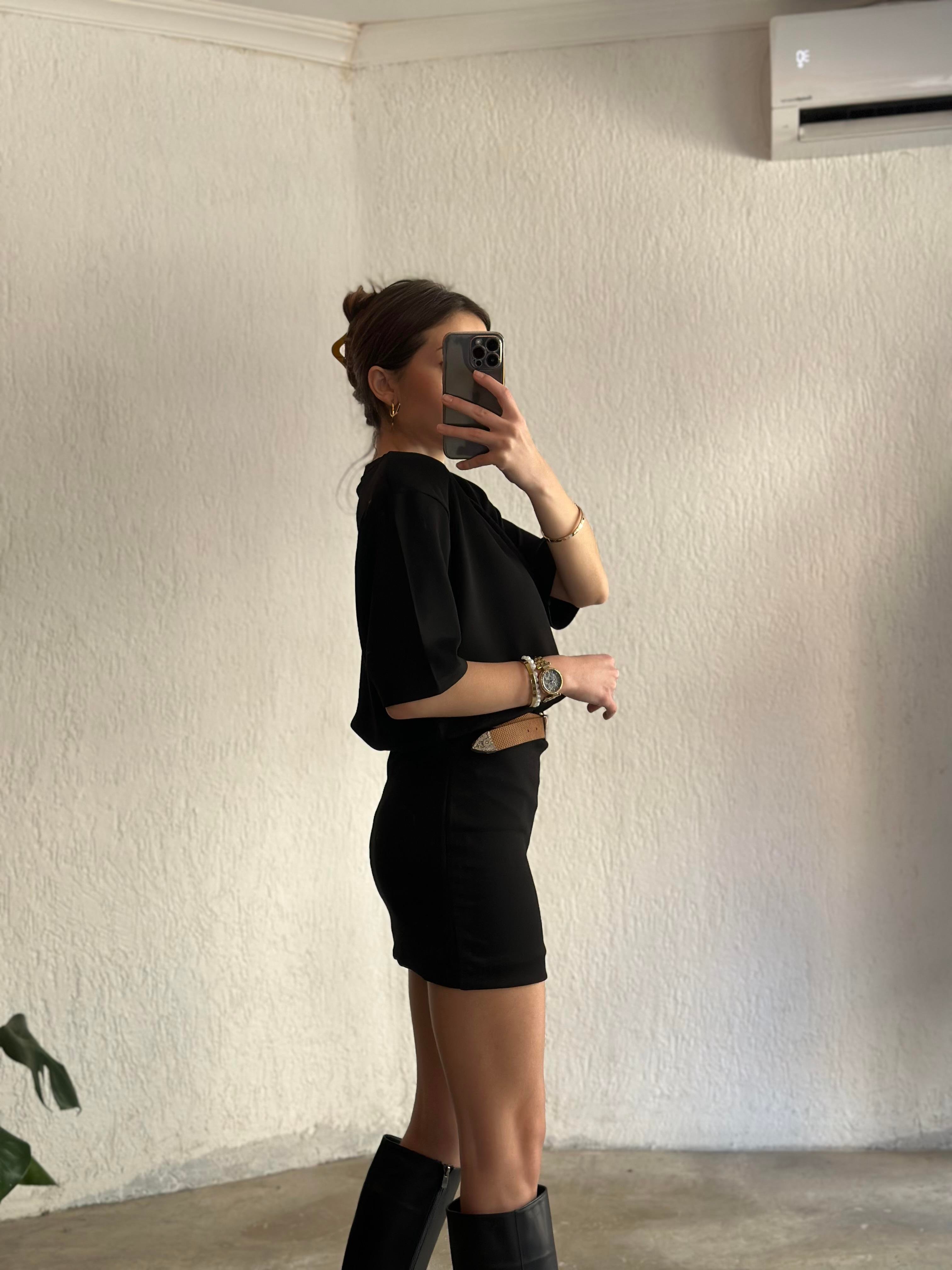 Vatkalı Basic T-Shirt Elbise - Siyah - Dominatrend