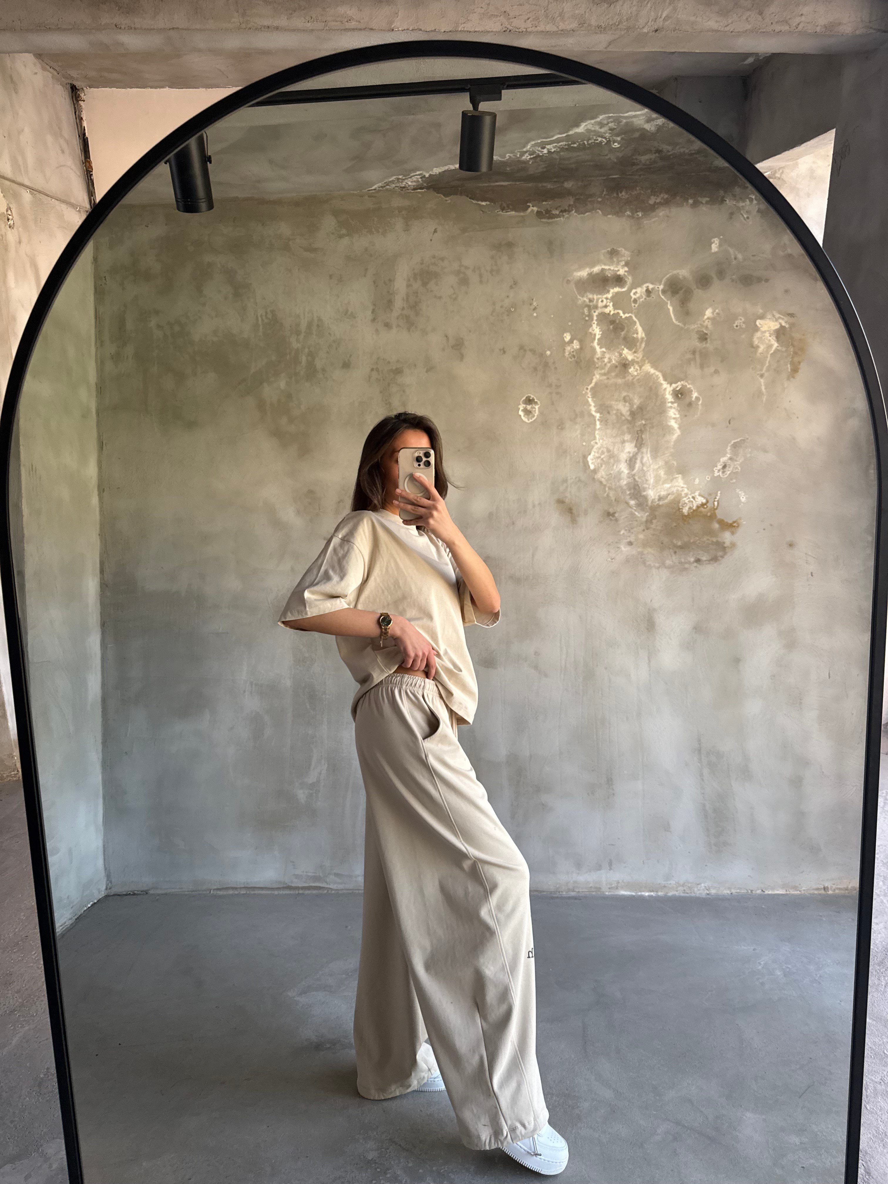 Yazı Baskılı Oversize Stoperli Takım - Krem - Dominatrend