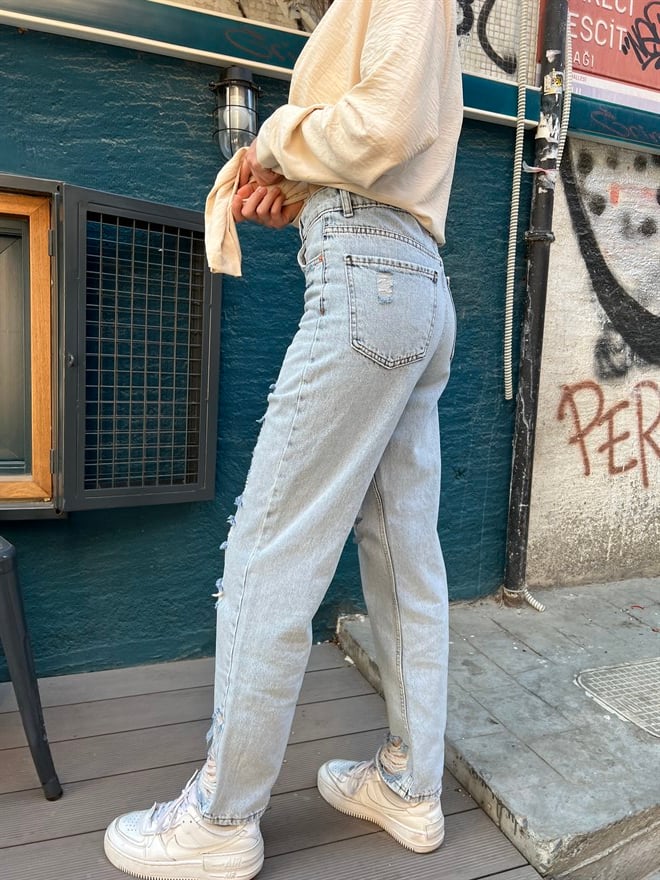 Yırtık Mom Jean - Dominatrend