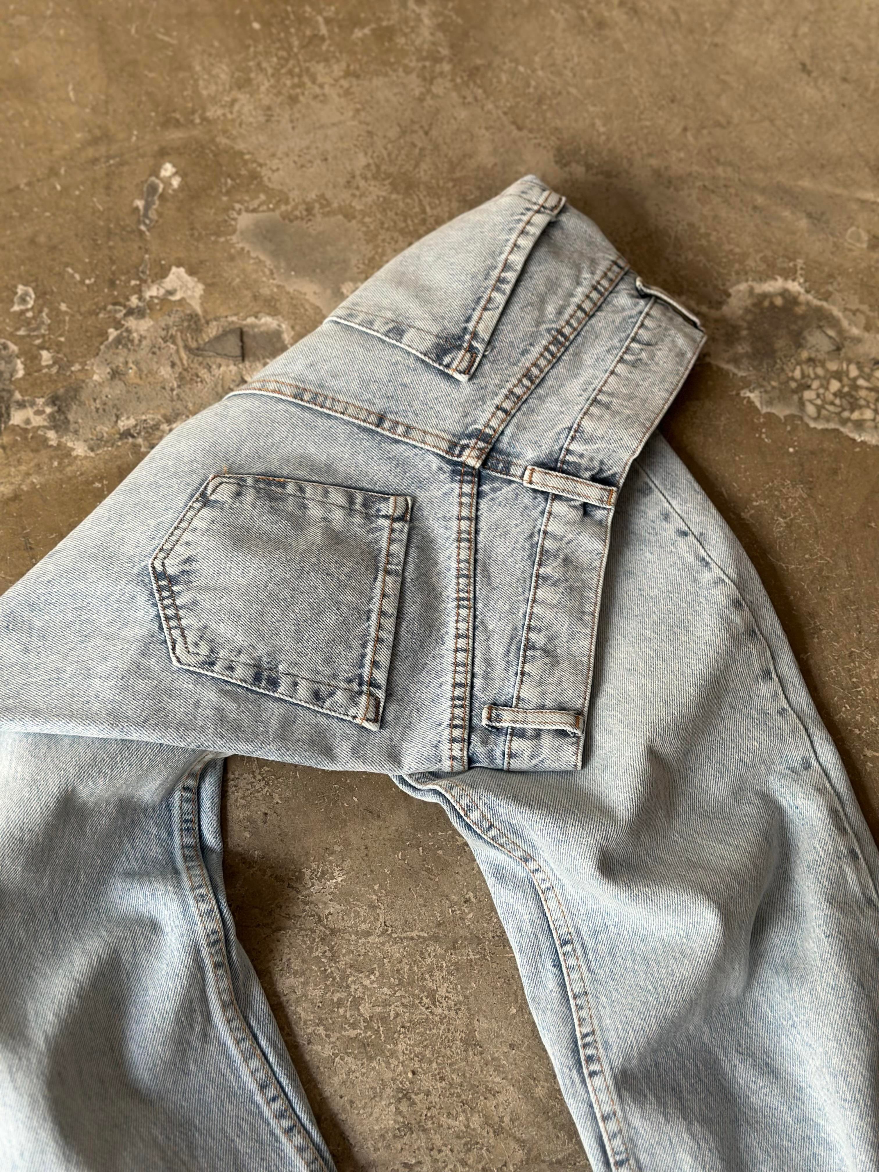 Yüksek Bel Katlı Paça Mavi Kar Yıkama Jean - Dominatrend