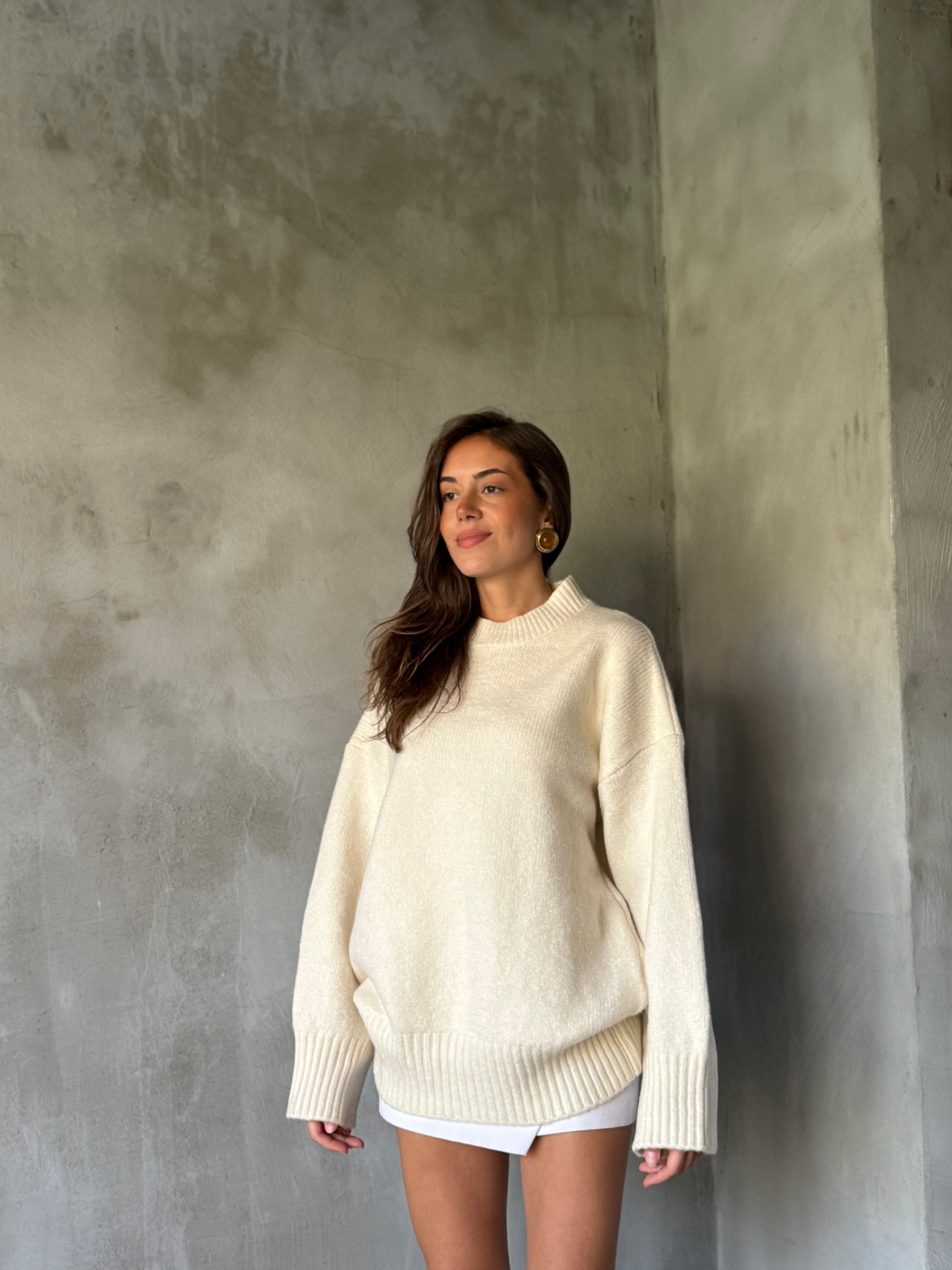 Yün Basic Oversize Bisiklet Yaka Kazak - Krem - Dominatrend