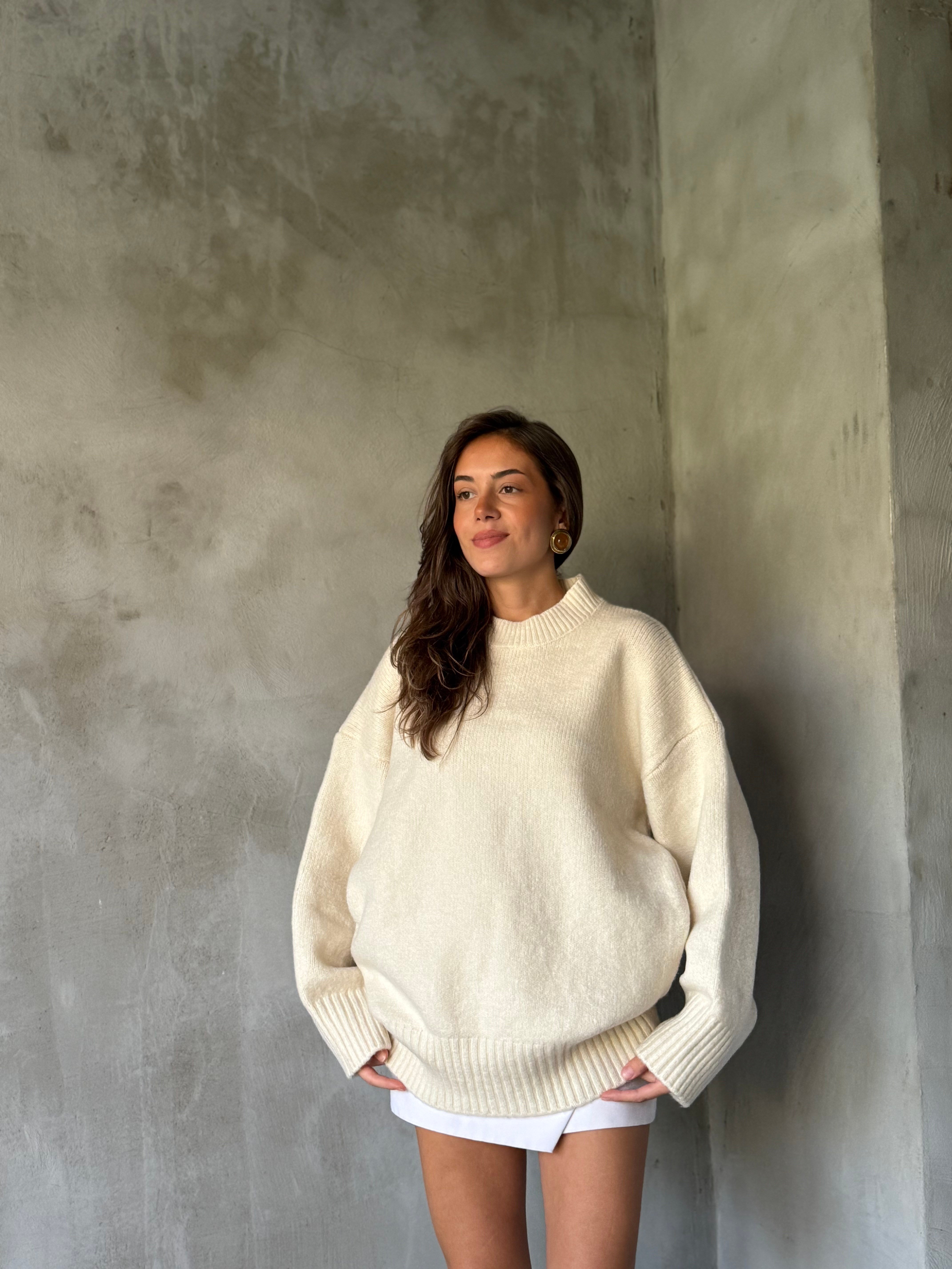 Yün Basic Oversize Bisiklet Yaka Kazak - Krem - Dominatrend
