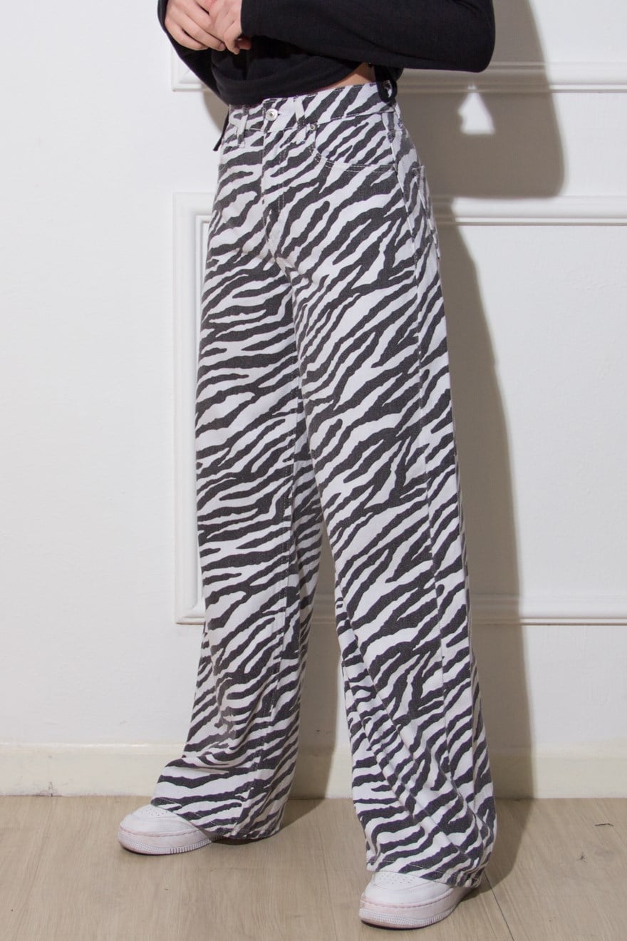 Zebra Boyfriend Jean - Dominatrend