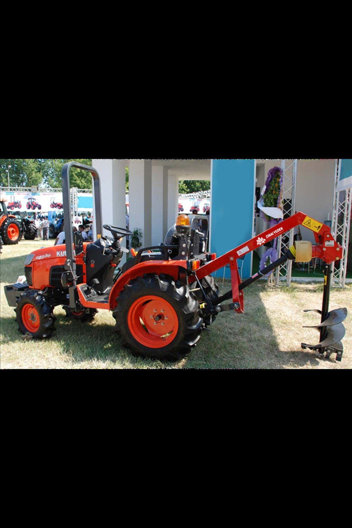 40 Ø X 75 CM Mini Traktör Çukur Açma BurgusuZiraiyedek.com | 40 Ø X 75 CM Mini Traktör Çukur Açma Burgusu