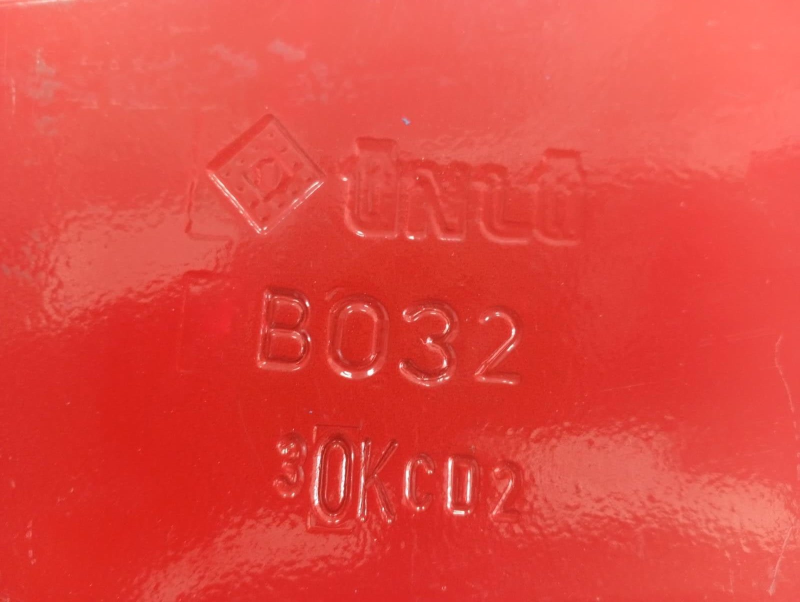 ÜNLÜ - ARKA BIÇAK(ORJİNAL CİVATASI HEDİYELİ) 