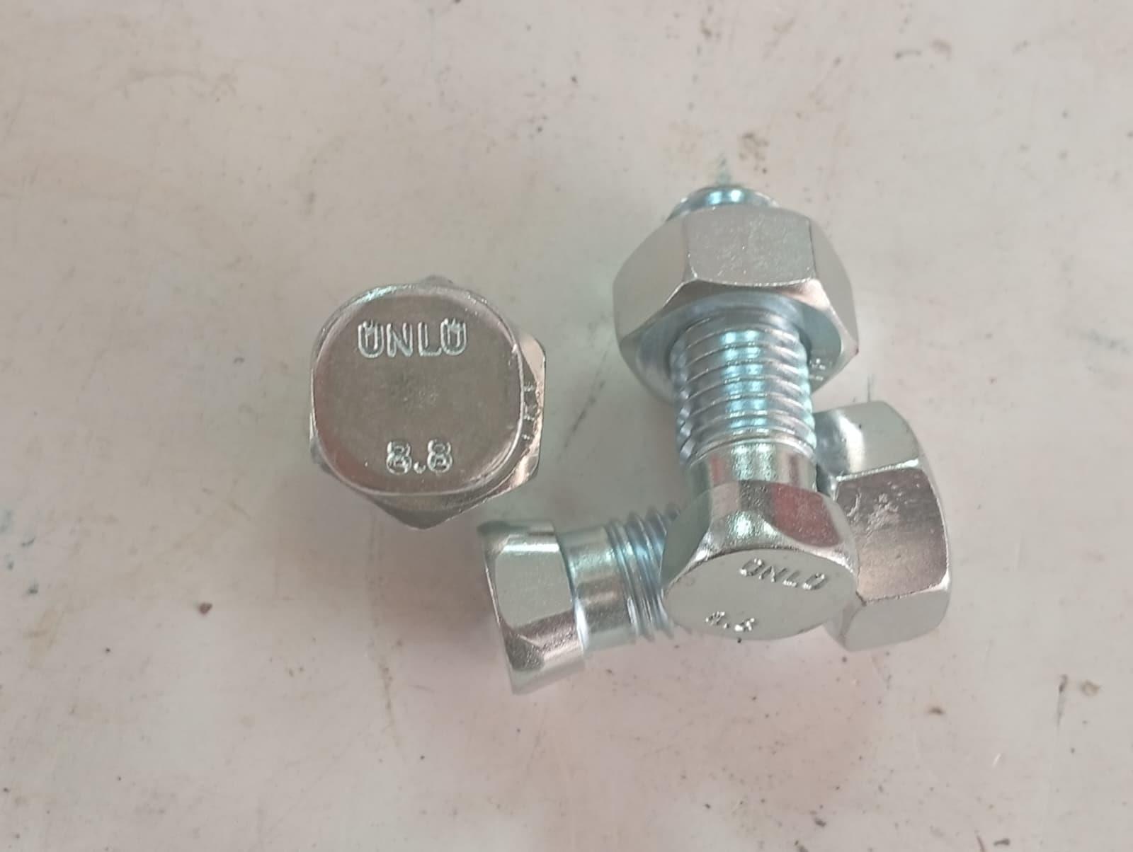 ÜNLÜ - M12 BIÇAK CİVATASI - KARE BAŞLI - 3 ADET 