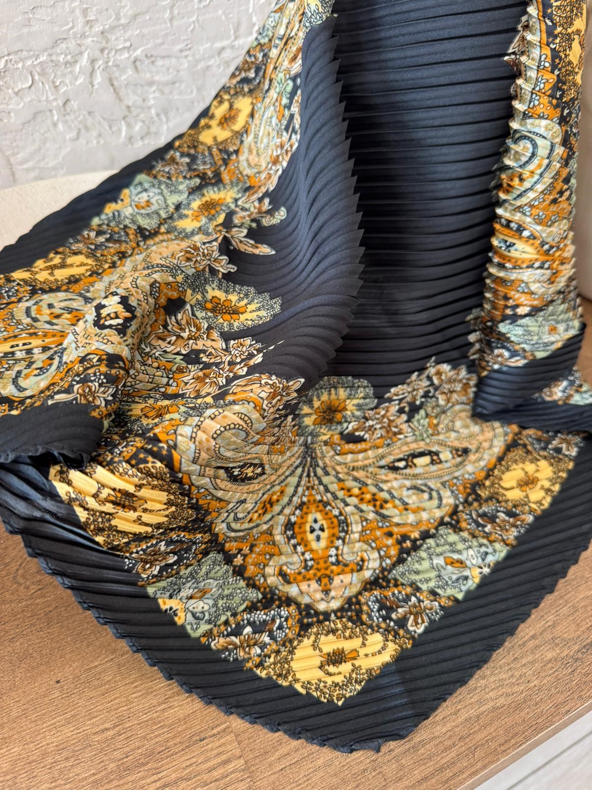 60*60 Pliseli Saten Fular