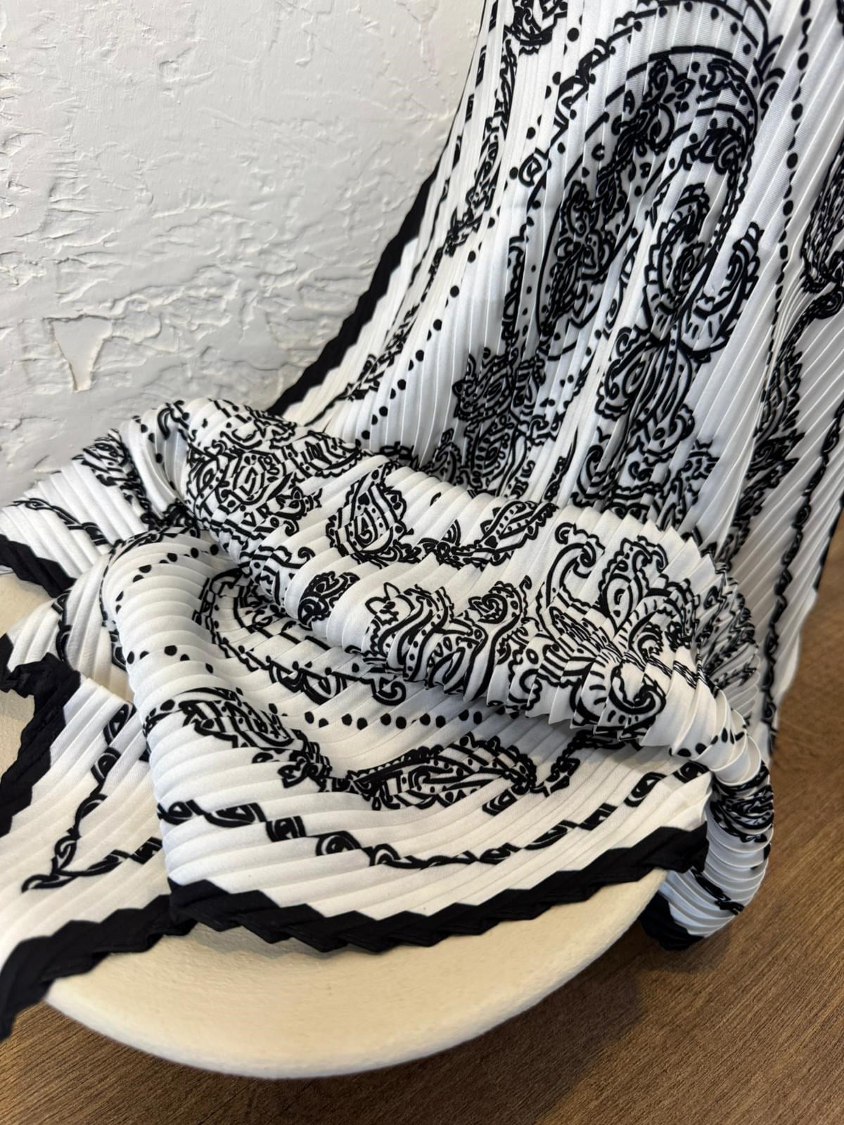 60*60 Pliseli Saten Fular