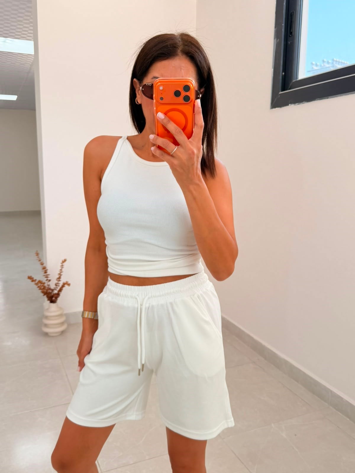 Bel Lastikli Modal Kumaş Basic Şort Ekru