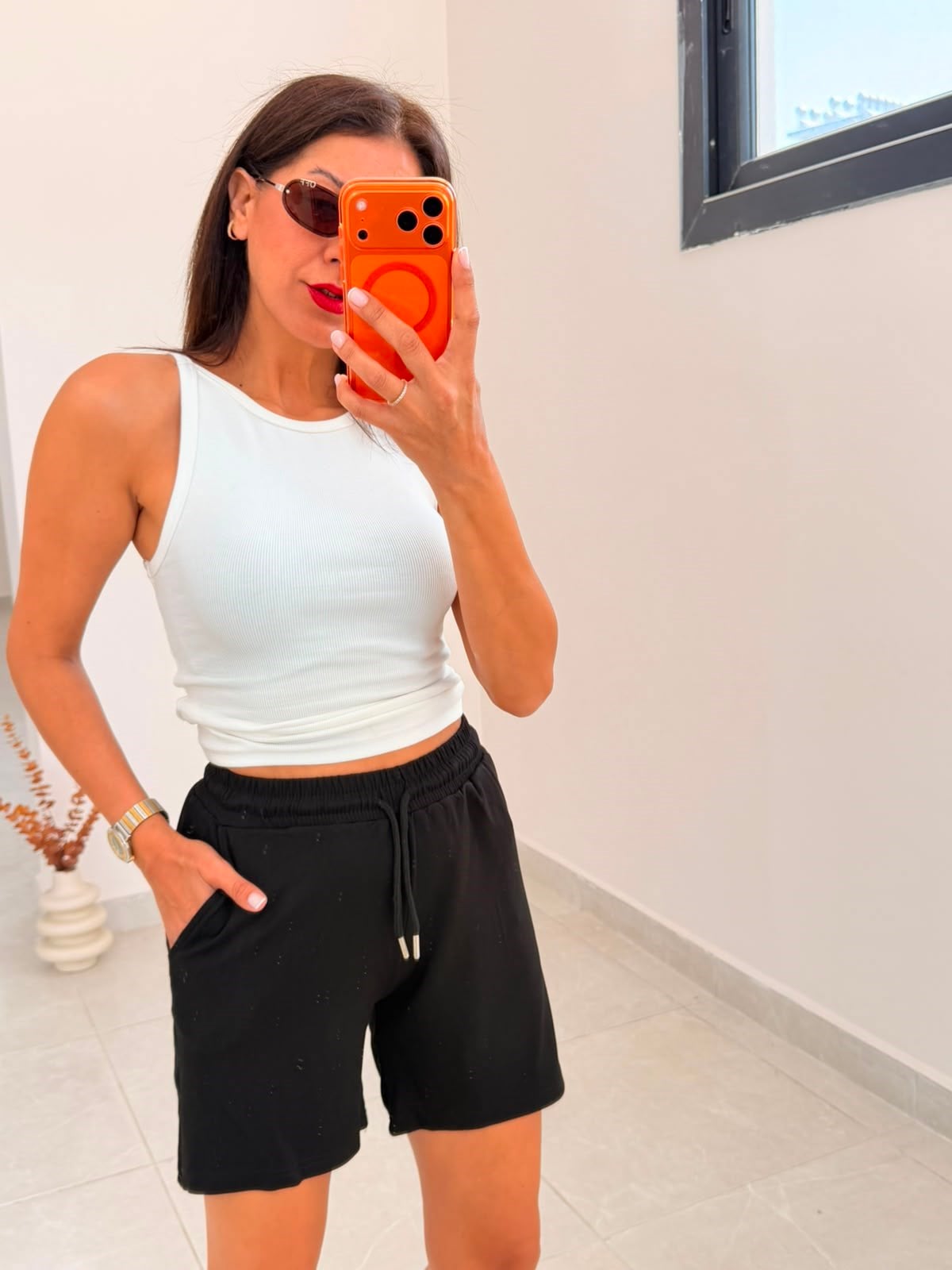 Bel Lastikli Modal Kumaş Basic Şort Siyah