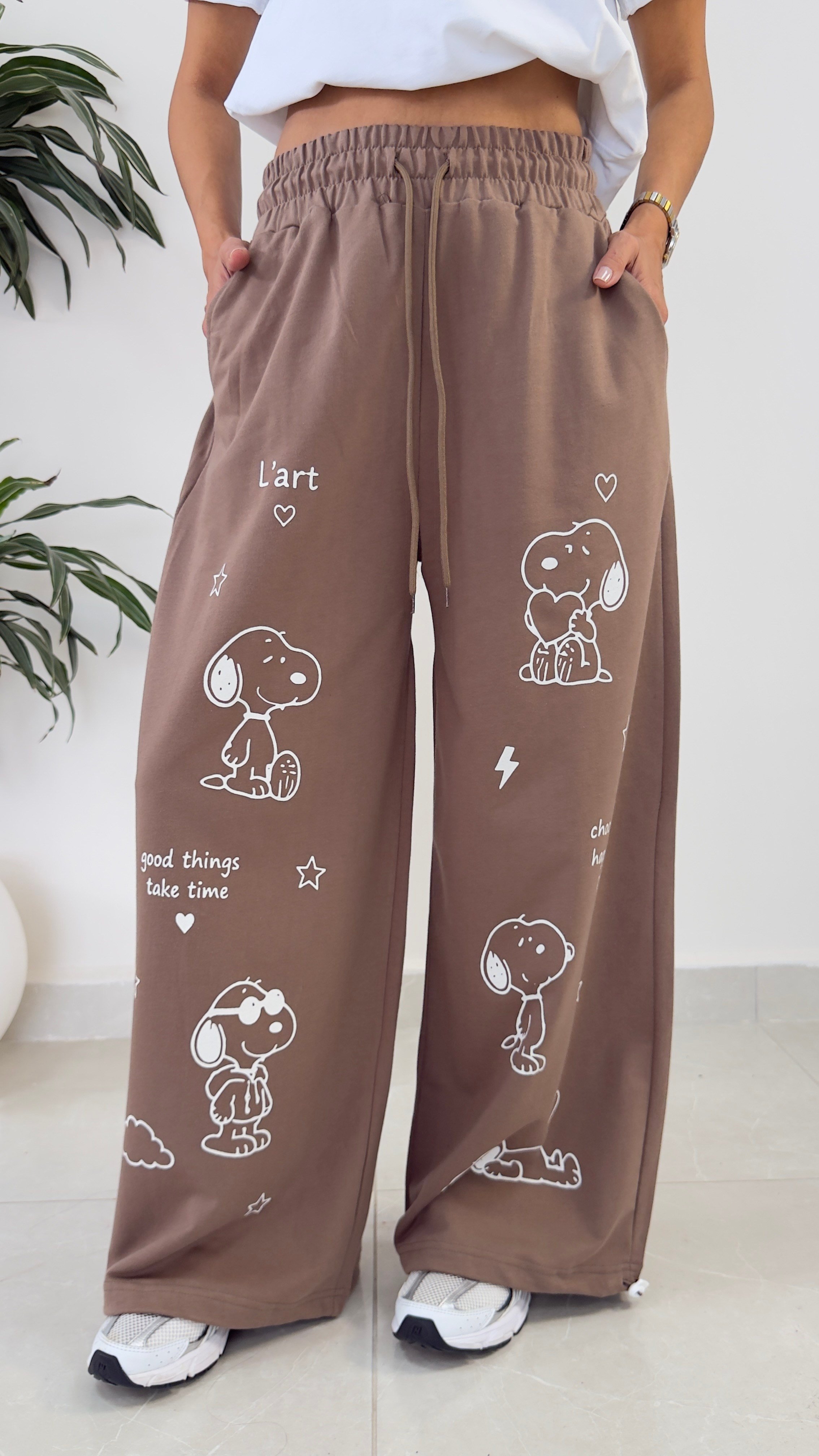 Bel Lastikli Paça Ayarlanabilir Snoopy Eşofman Altı Kahve