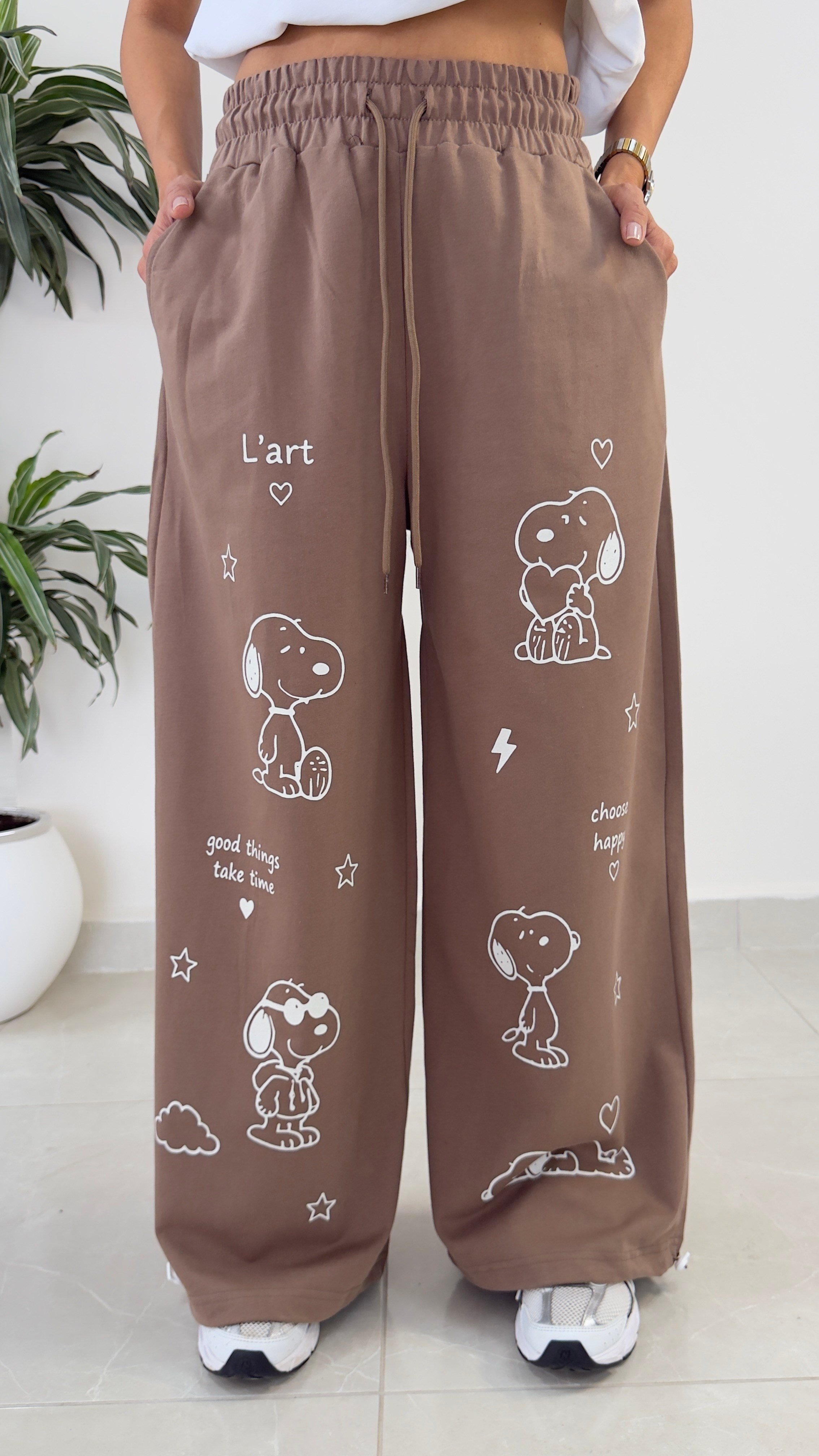Bel Lastikli Paça Ayarlanabilir Snoopy Eşofman Altı Kahve