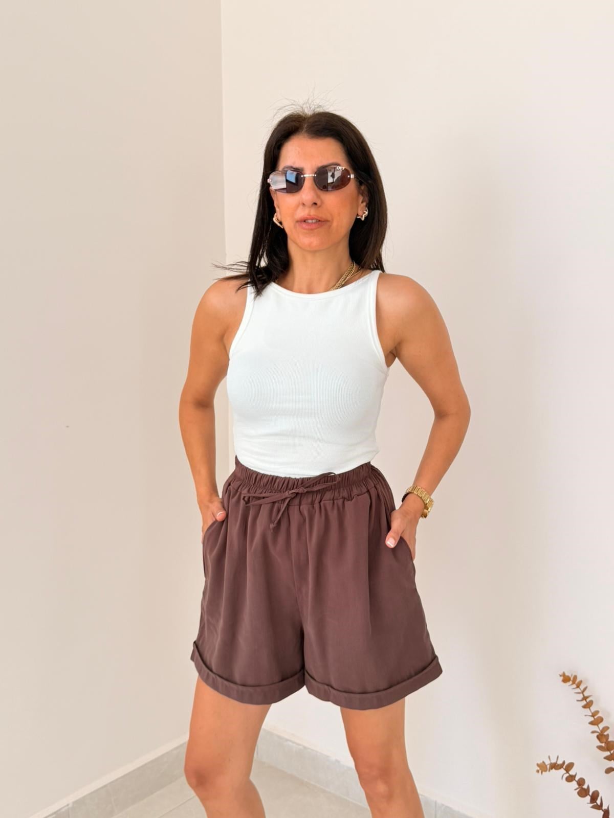 Bel Lastikli Tensel Kumaş Duble Paça Şort Kahve