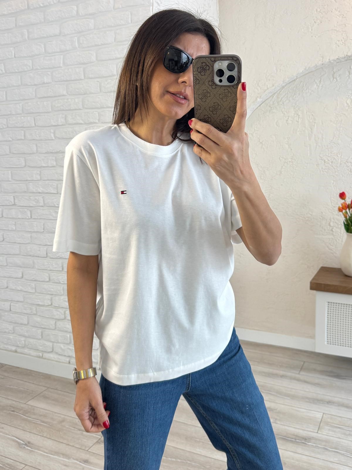 Bisiklet Yaka Nakışlı Pamuklu Tişört Tom Ekru 