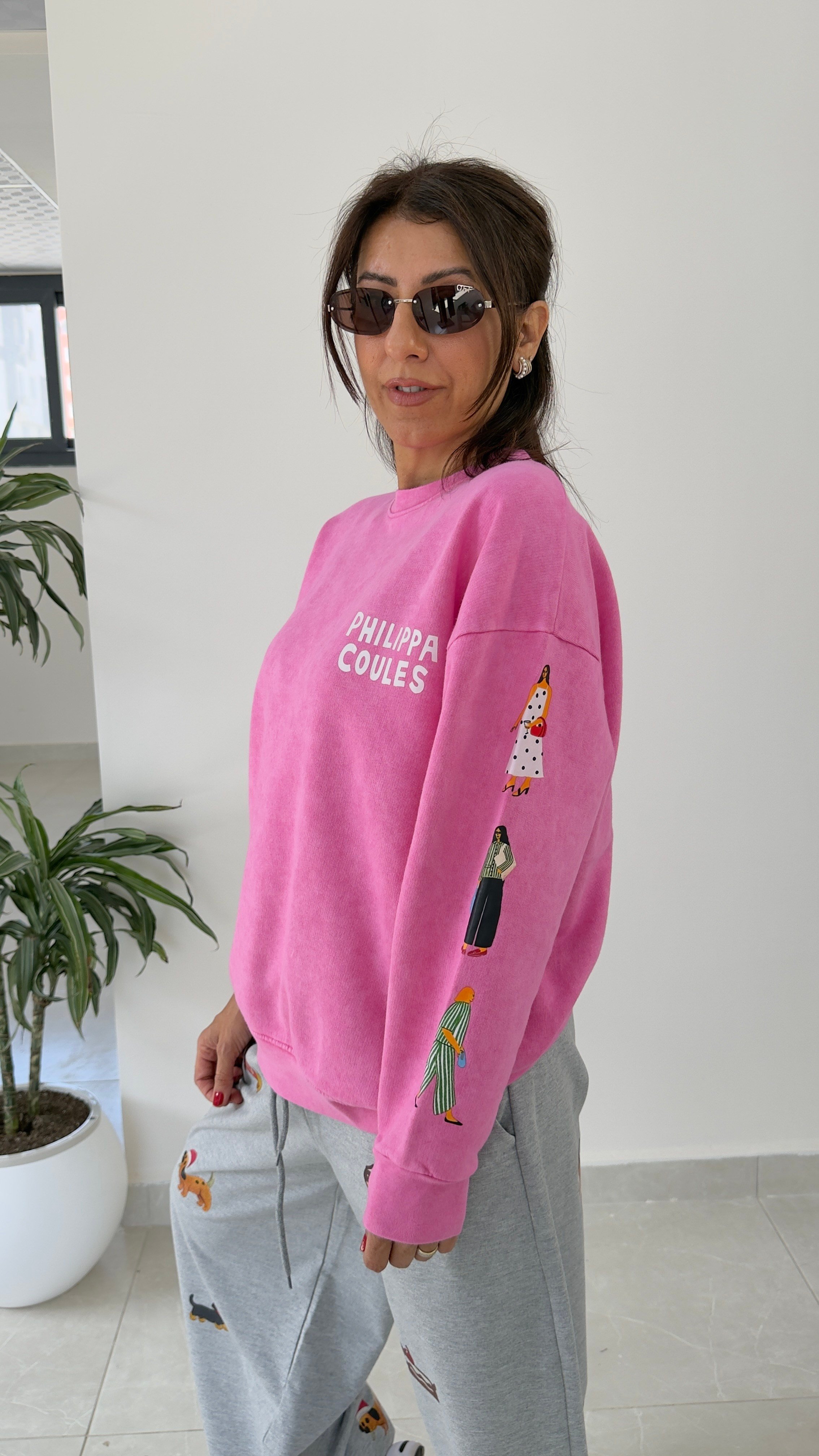 Bisiklet Yaka Sırt Ve Kol Baskı Philippa Coules Eskitme Sweat Pembe