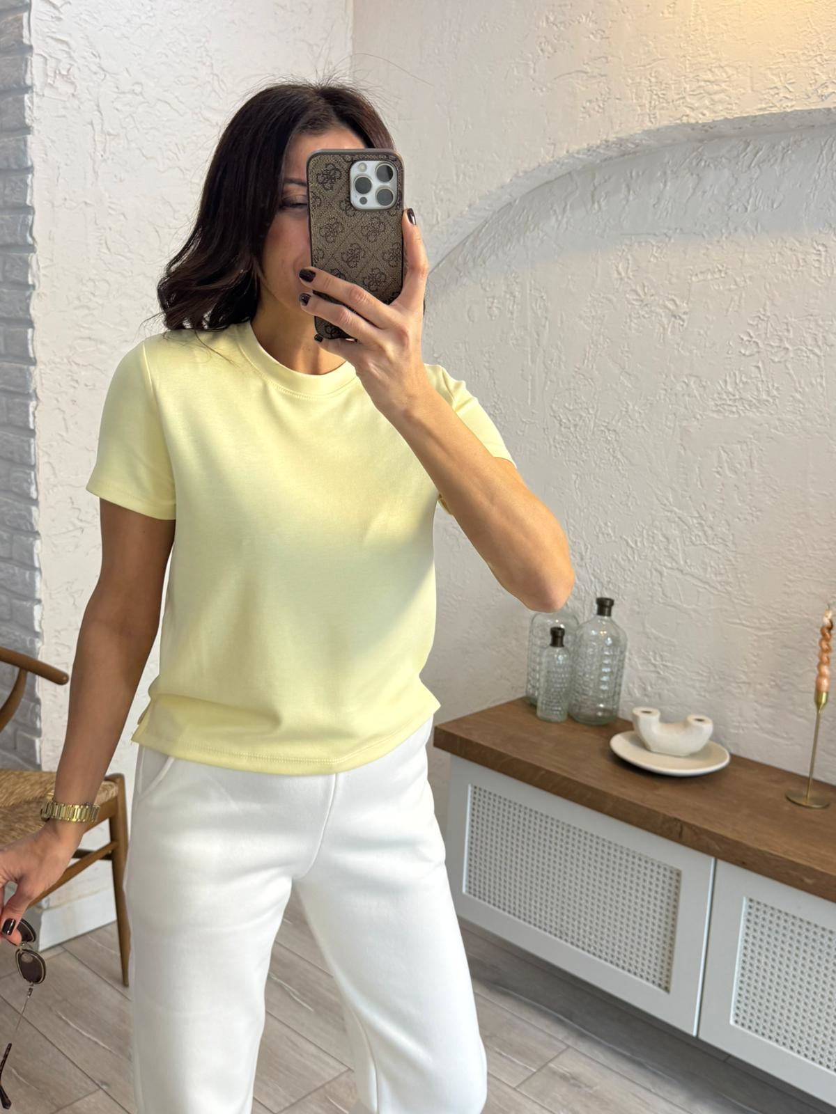 Bisiklet Yaka Yan Yırtmaçlı Crop Tshirt  Sarı