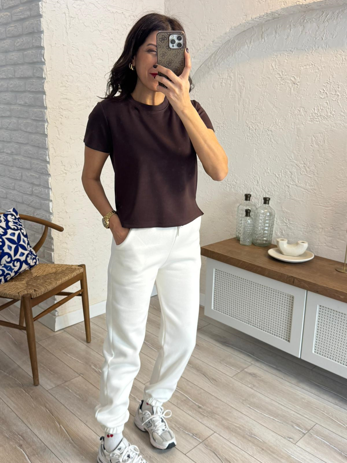 Bisiklet Yaka Yan Yırtmaçlı Crop Tshirt Kahve 