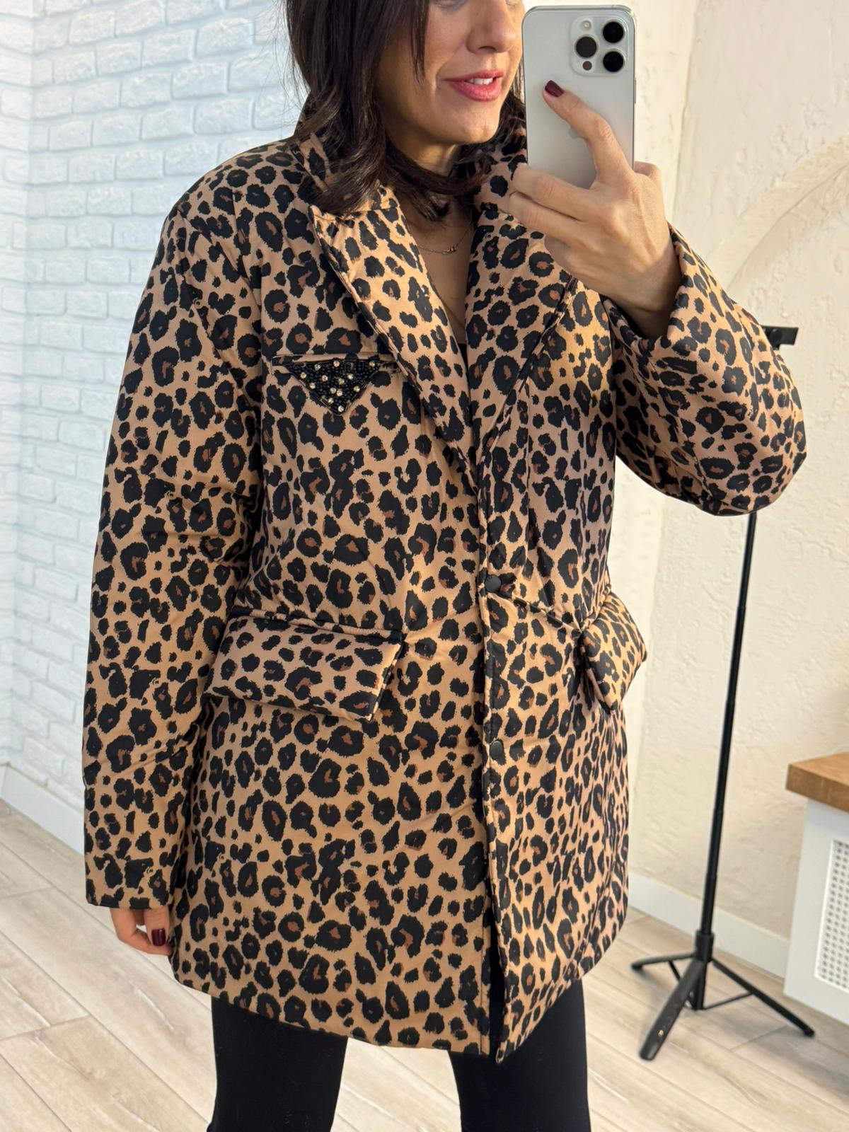 Leopar yaka armalı şişme mont