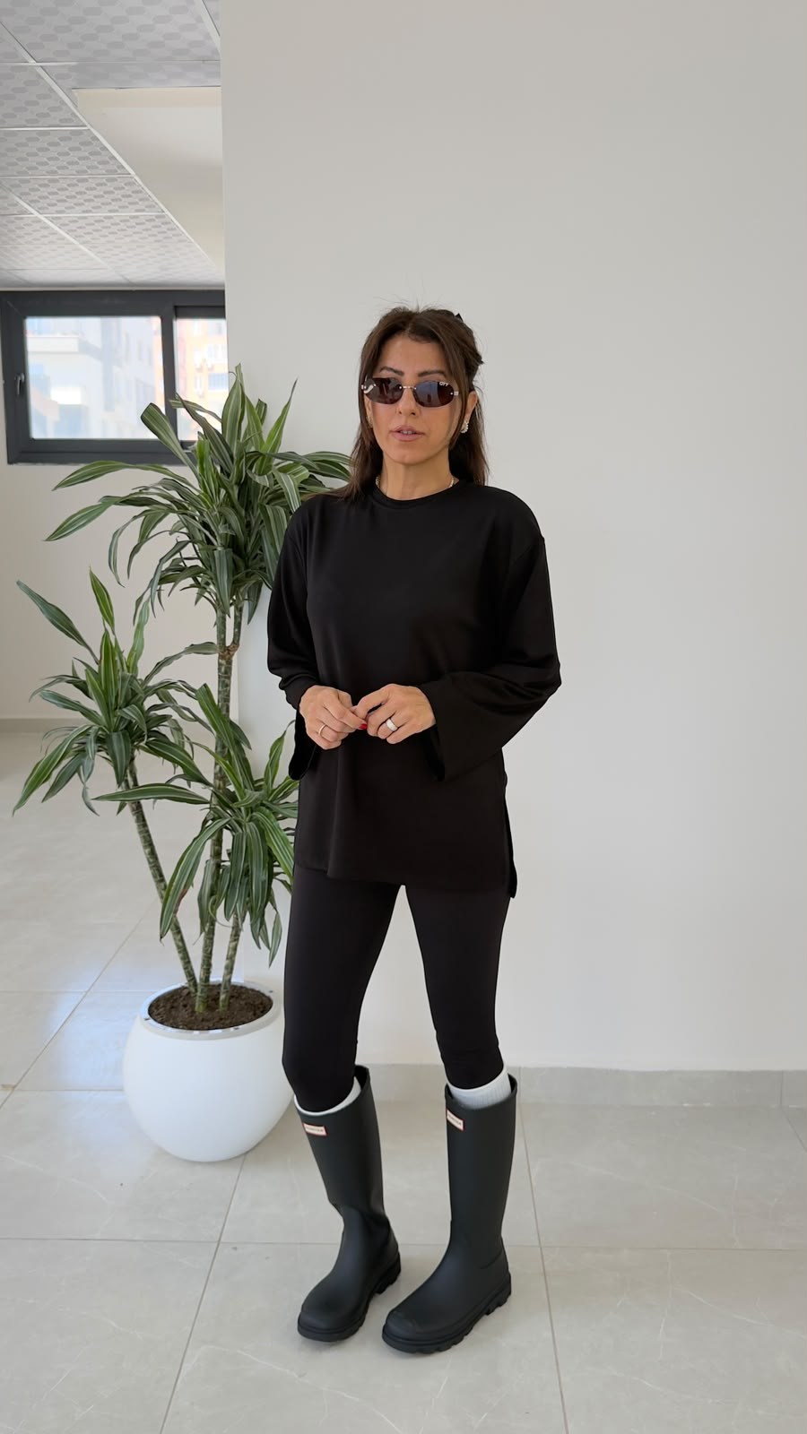 Modal Kumaş Yan Yırtmaçlı Basic Siyah