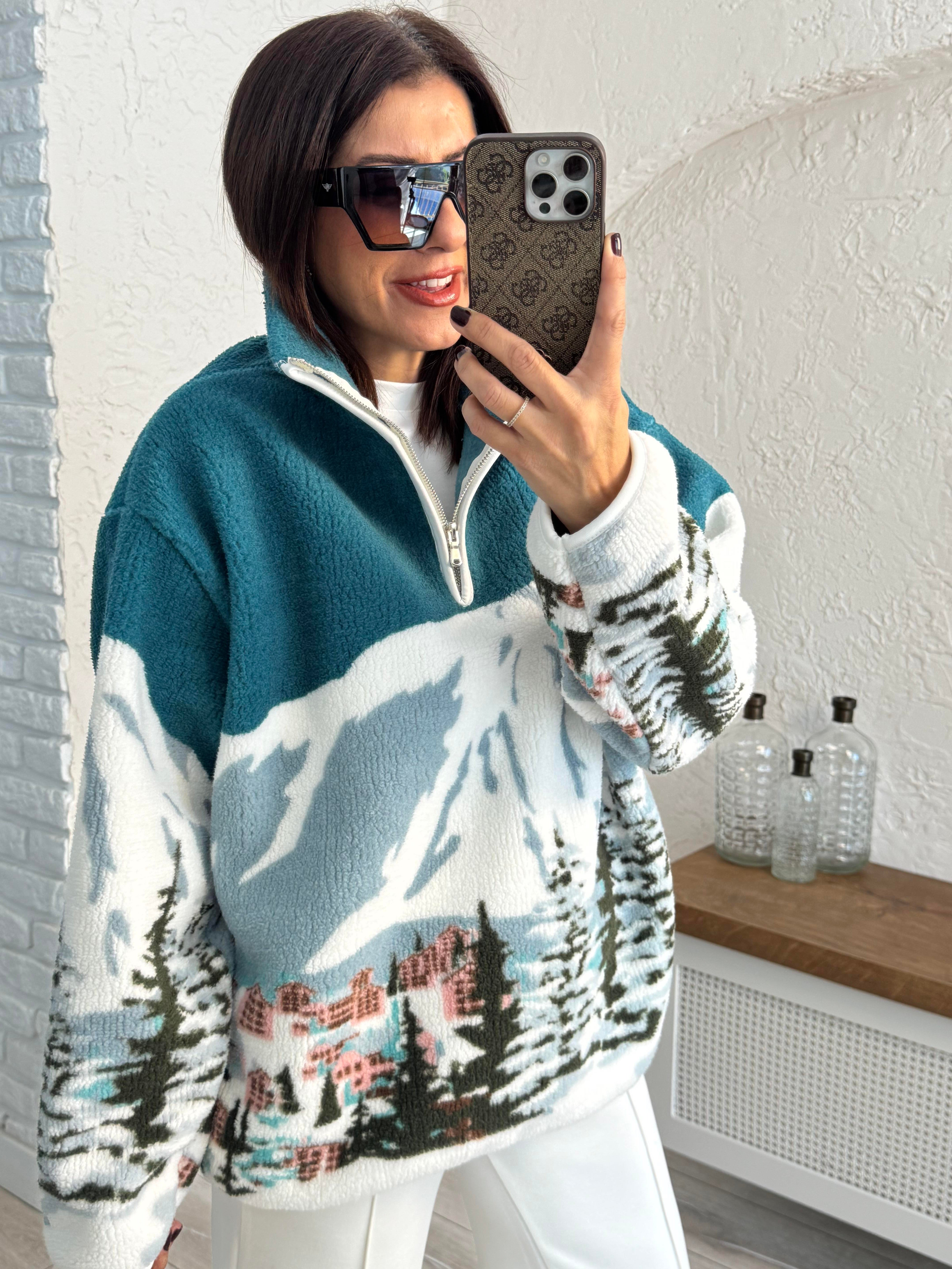 Oysh Model Kar Temalı Yazılı Polar Sweat