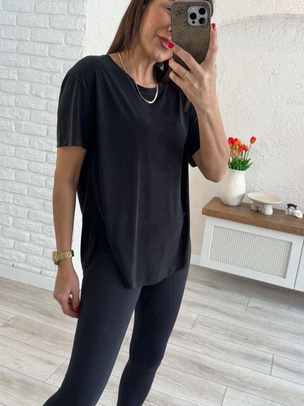 Sırt Pile Detaylı Basic Tişört Siyah 