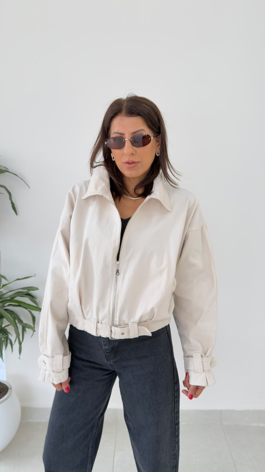 Tokalı Kemerli Gabardin Bomber Ceket Krem