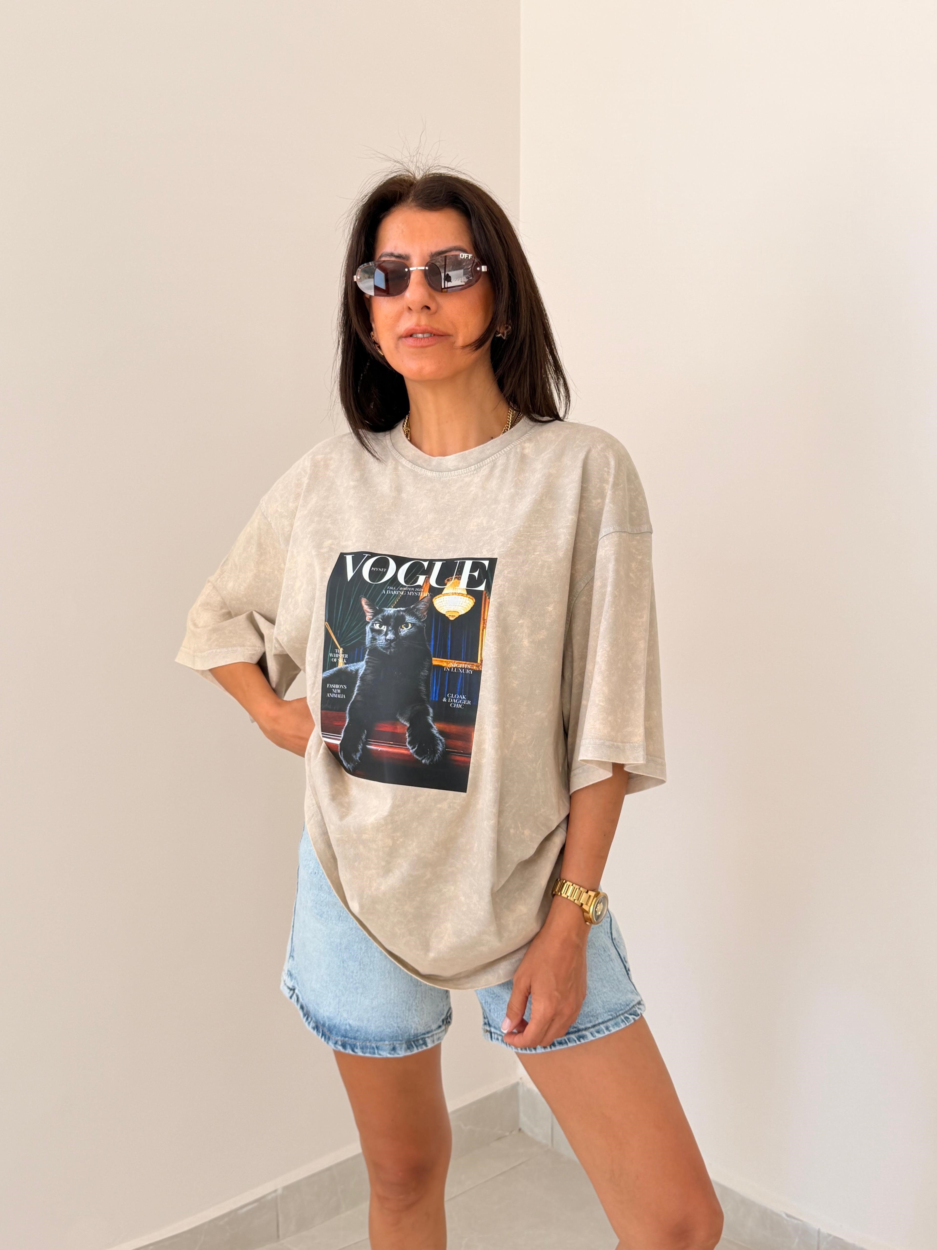 Vogue Kedi Baskılı Oversize Tişört Eskitme Taş