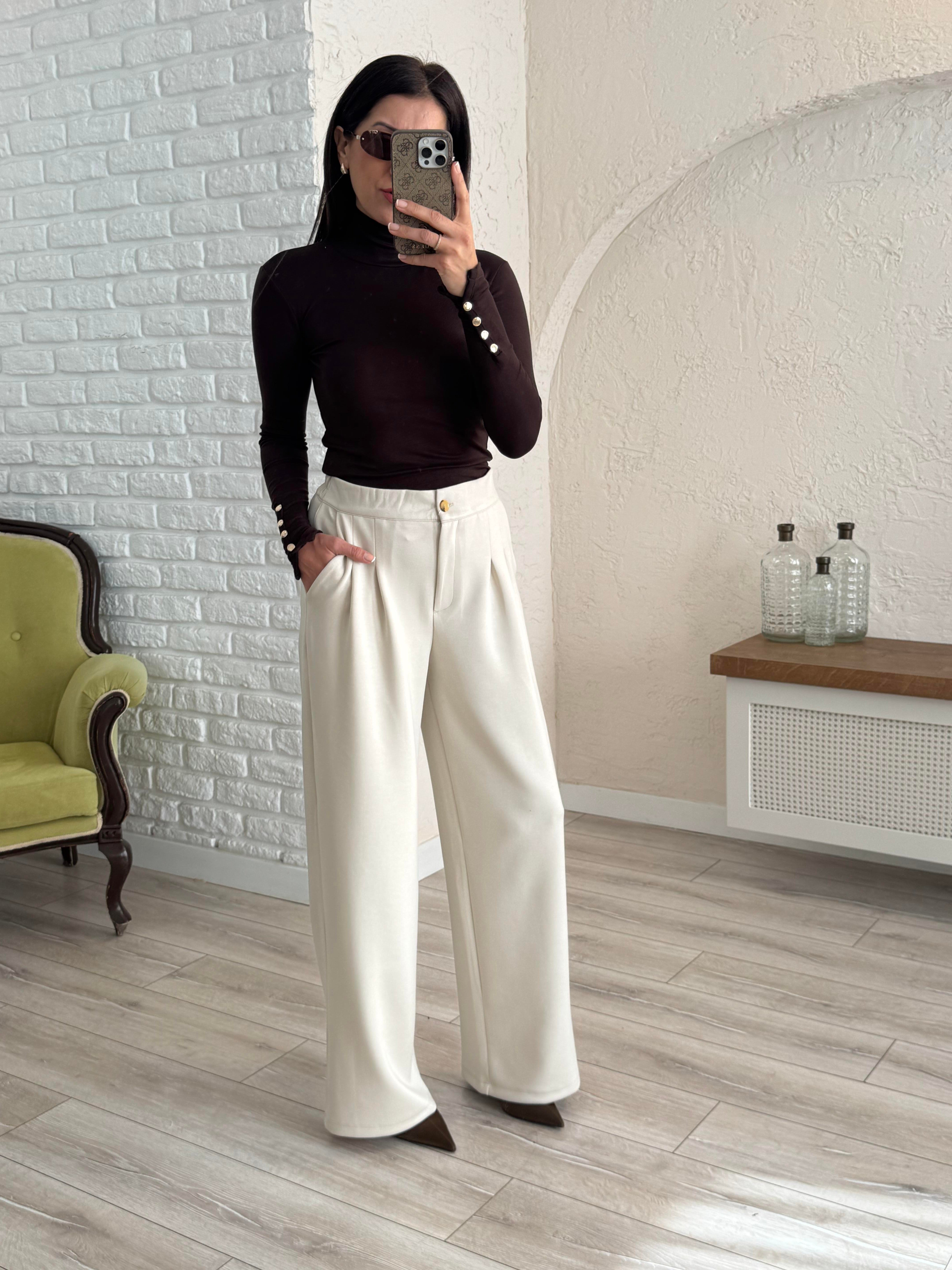 Yarım Balıkçı Kolu Çıtlı Bluz Kahve 