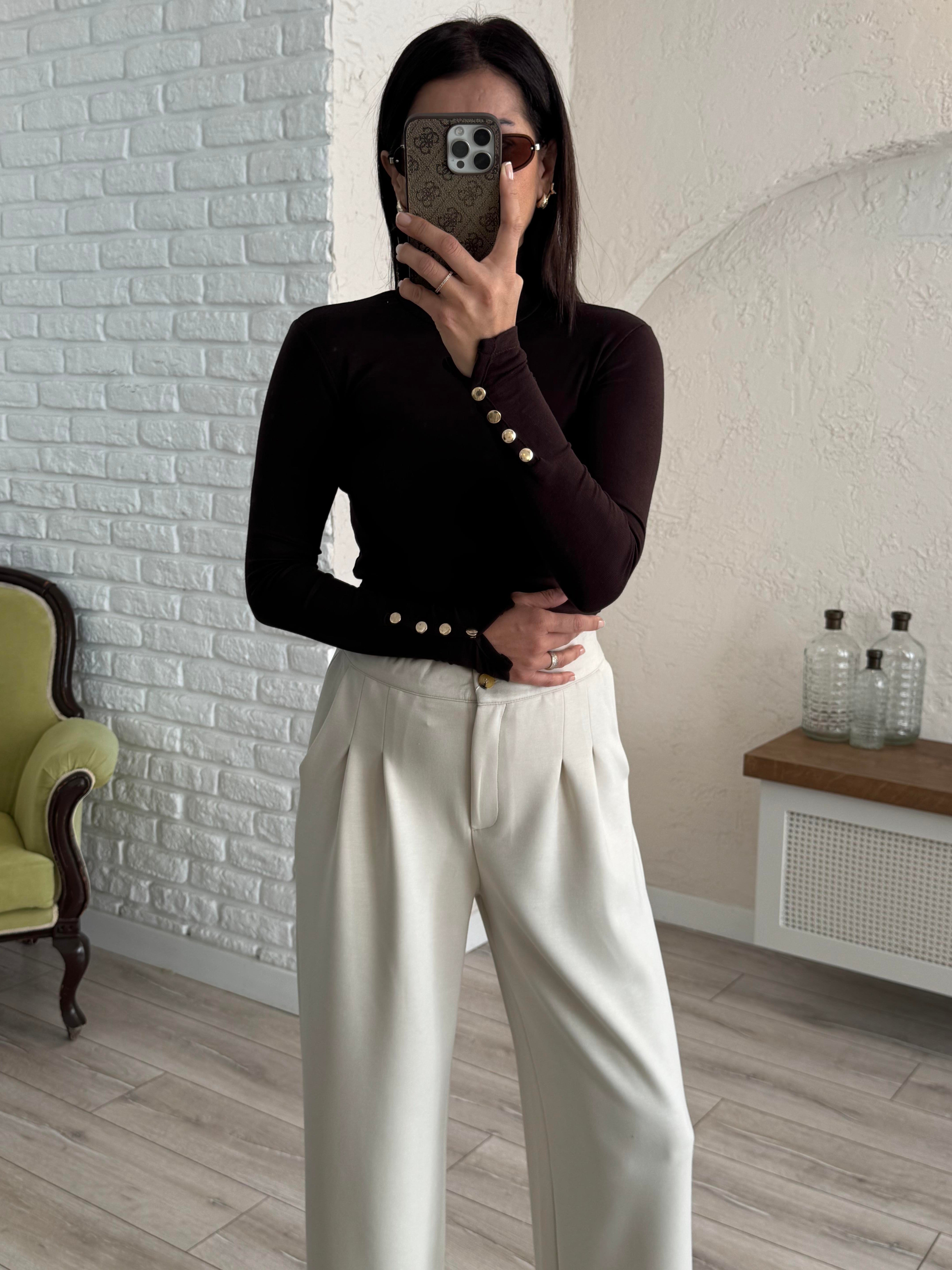Yarım Balıkçı Kolu Çıtlı Bluz Kahve 