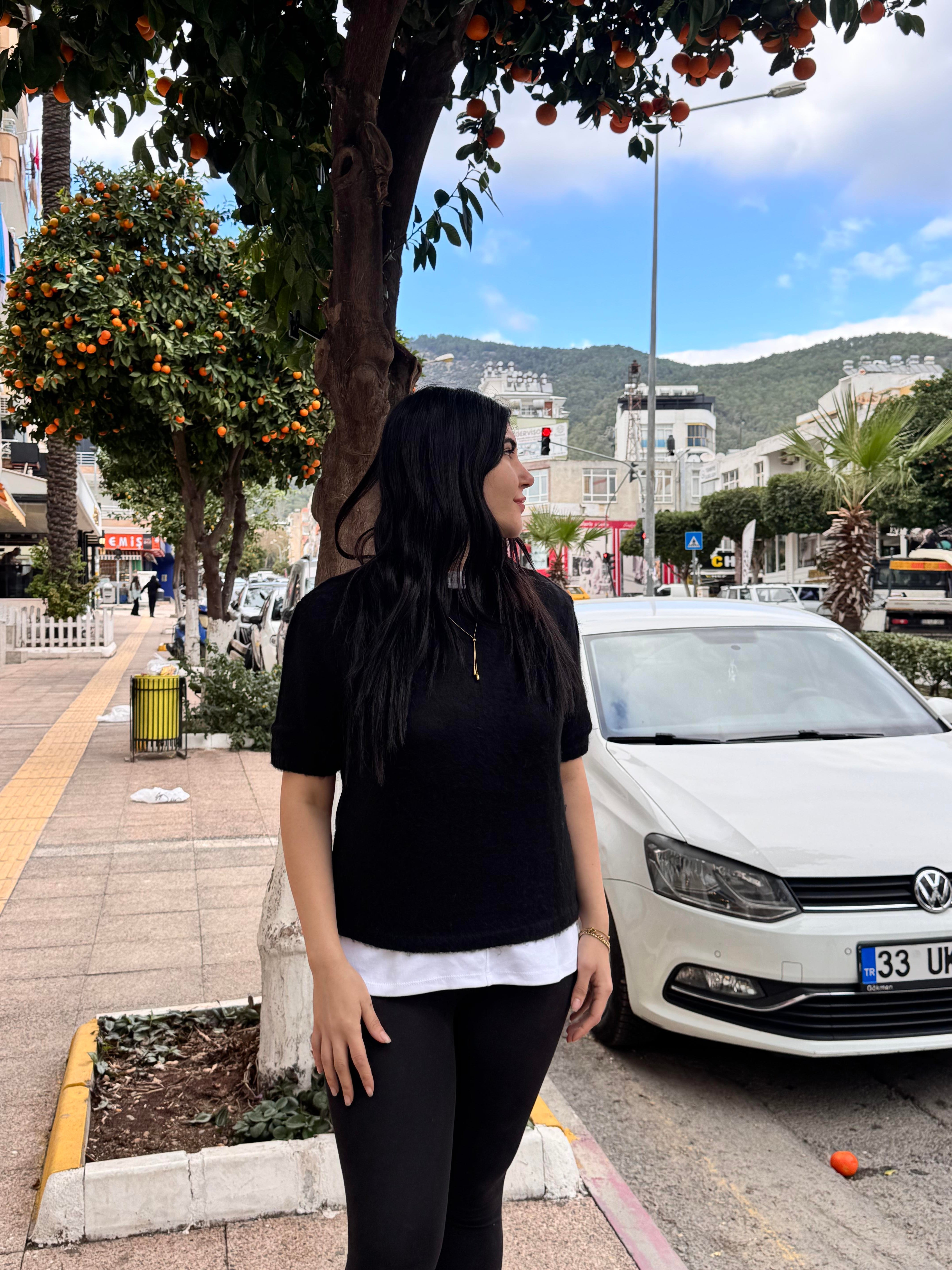 Yarım Kol Yumoş Kazak Siyah