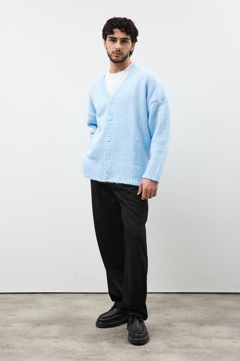 Bebe Mavisi Oversize Sakallı Düğmeli Hırka