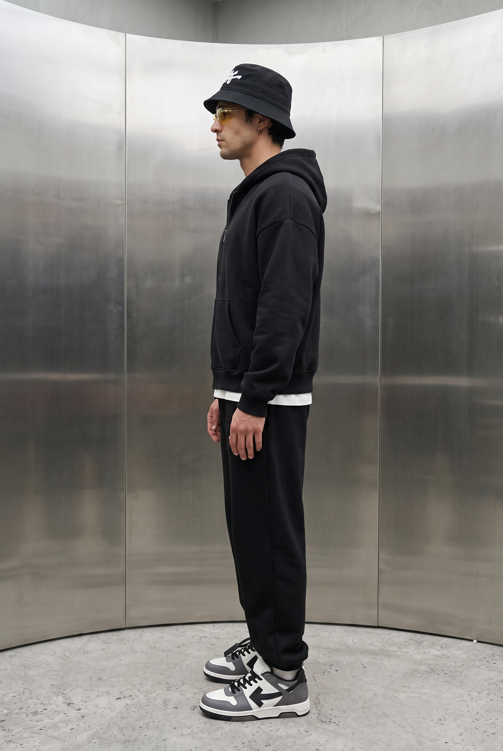 Erkek Chill Oversize Siyah Zip Sweatshirt