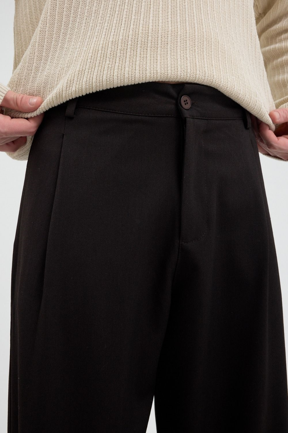 Erkek Chill Premium Pileli Kahverengi Kumaş Pantolon