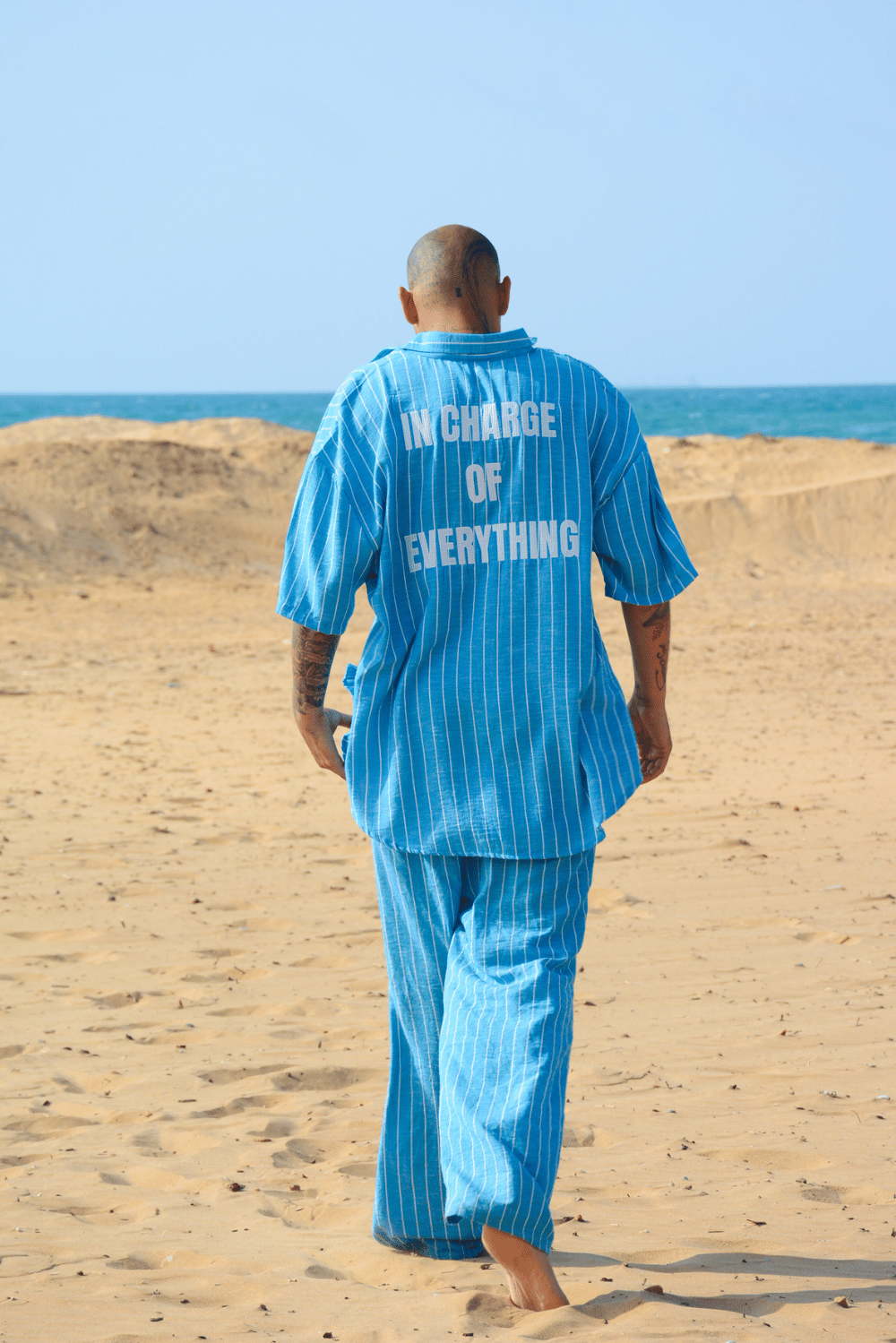 Erkek Çizgili Mavi Keten Takım