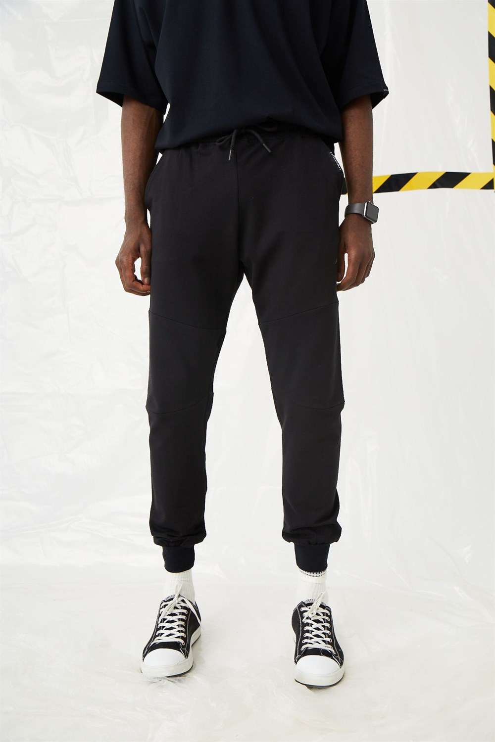 Erkek Equality Jogger Siyah Eşofman Altı