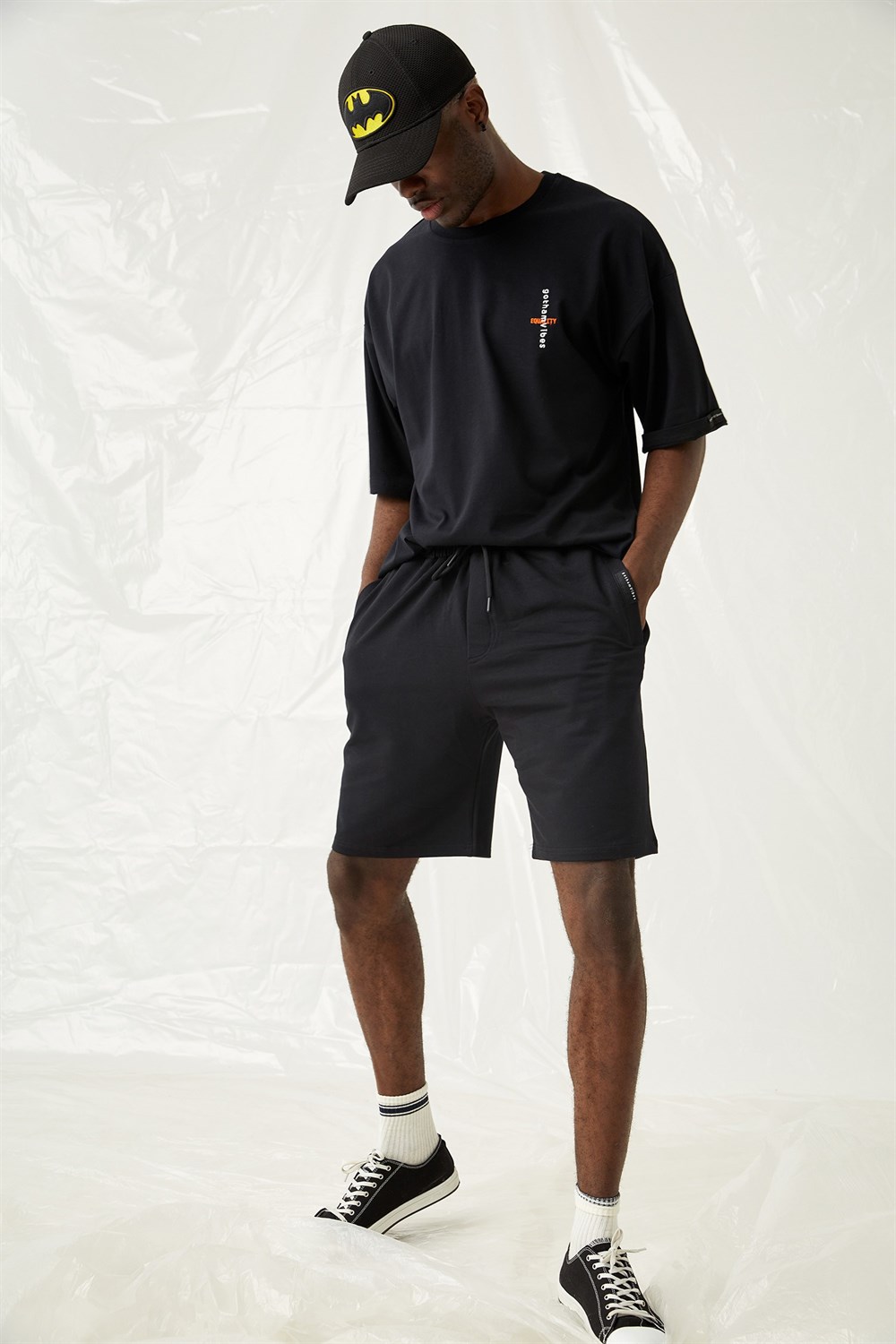 Erkek Equality Oversize Siyah T-Shirt
