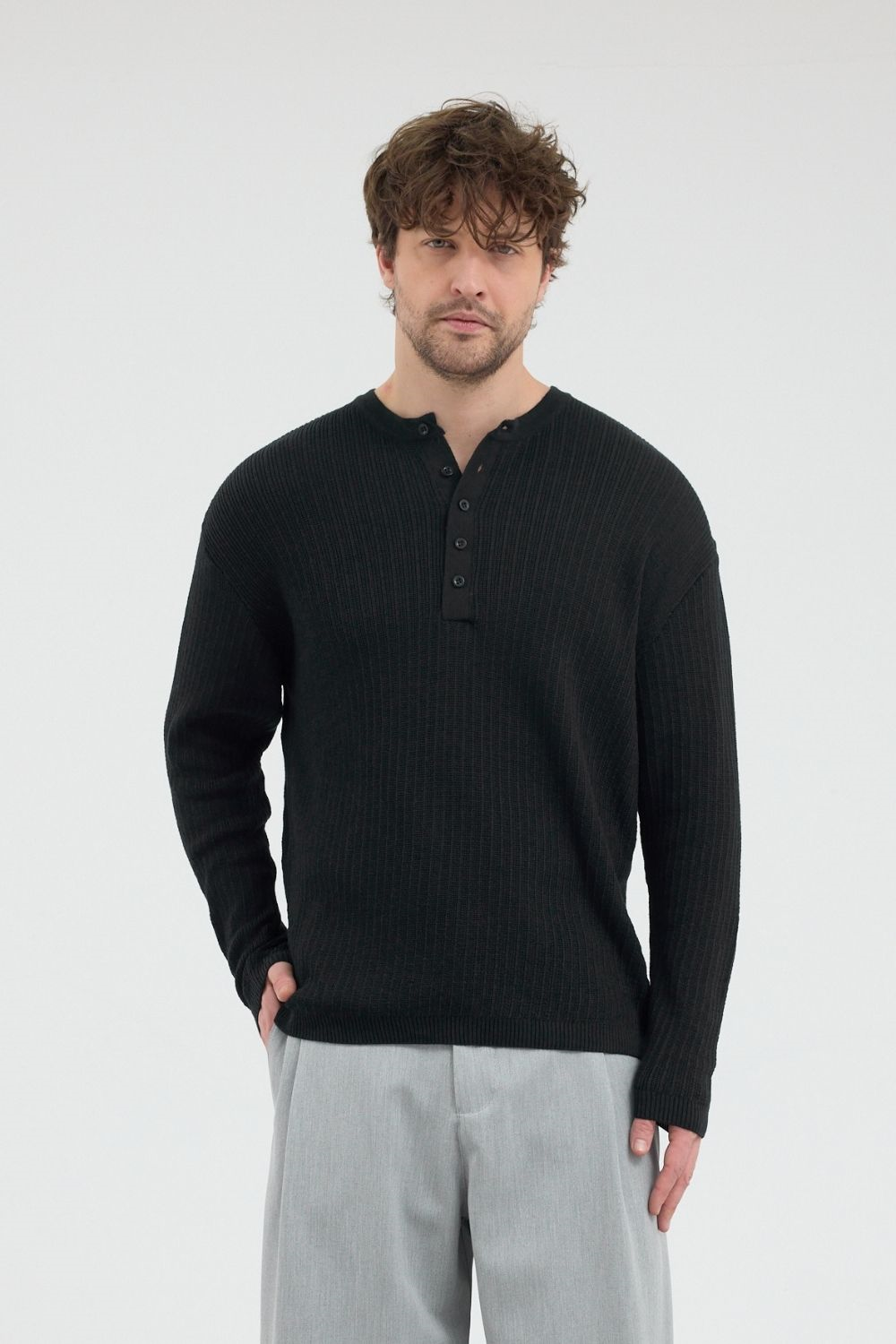 Erkek Fitilli Düğmeli Siyah İnce Kazak