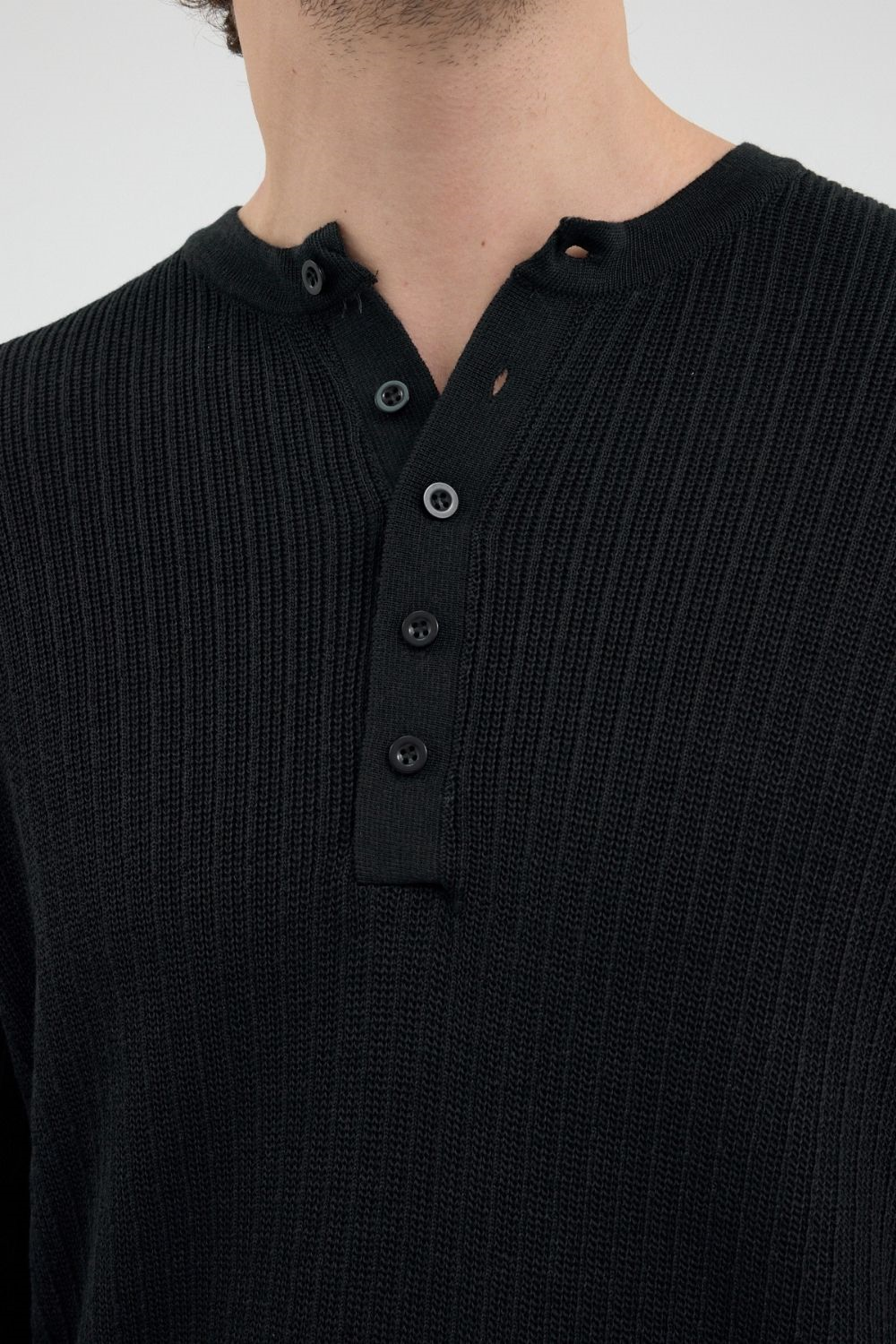 Erkek Fitilli Düğmeli Siyah İnce Kazak