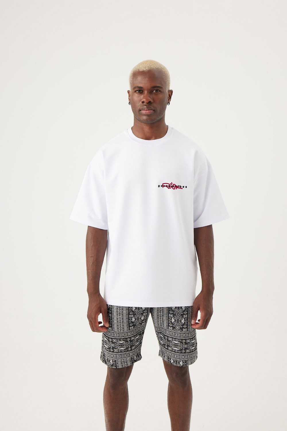 Erkek gothamVibes X Rosk Oversize Beyaz T-Shirt