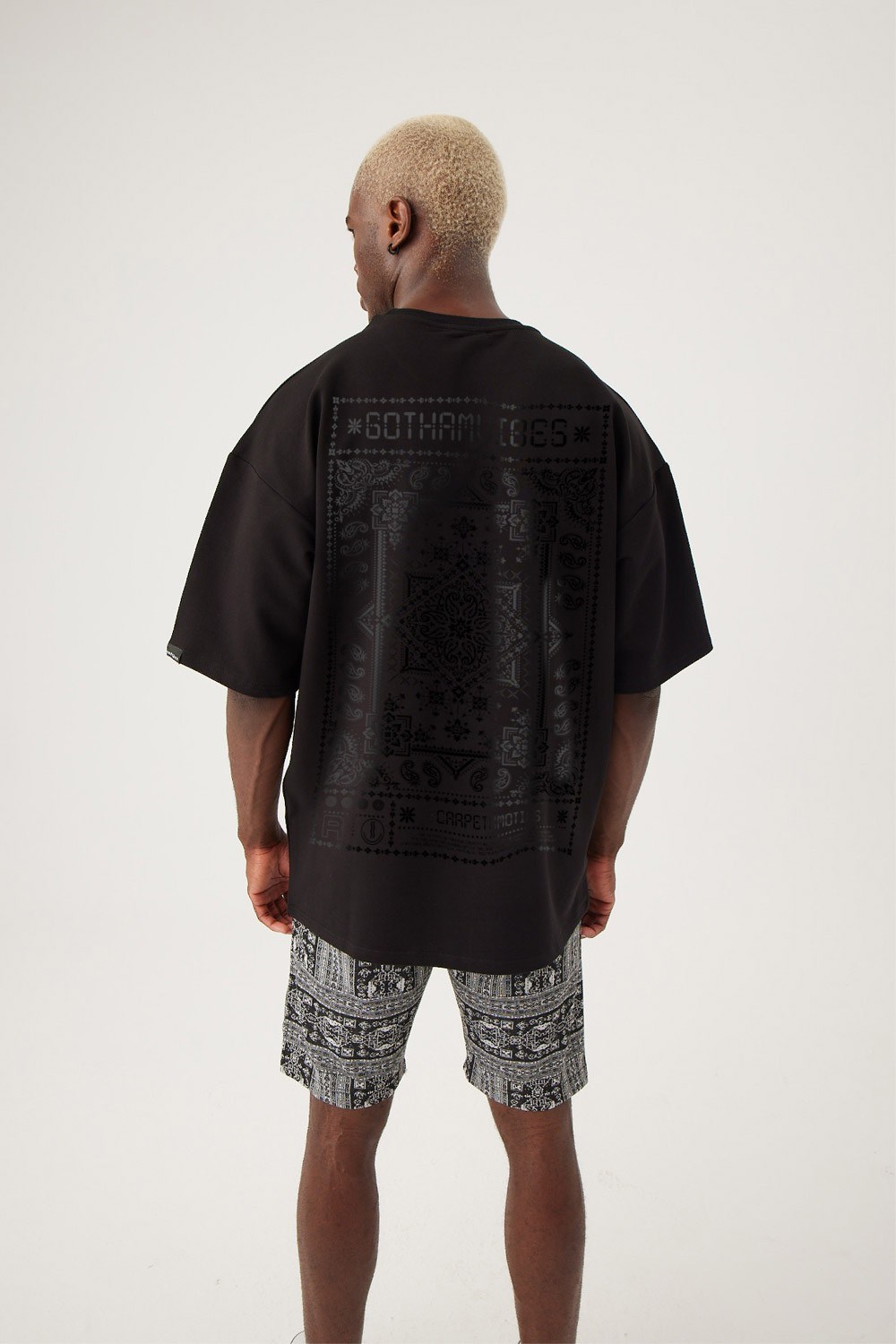 Erkek gothamVibes X Rosk Oversize Siyah T-Shirt