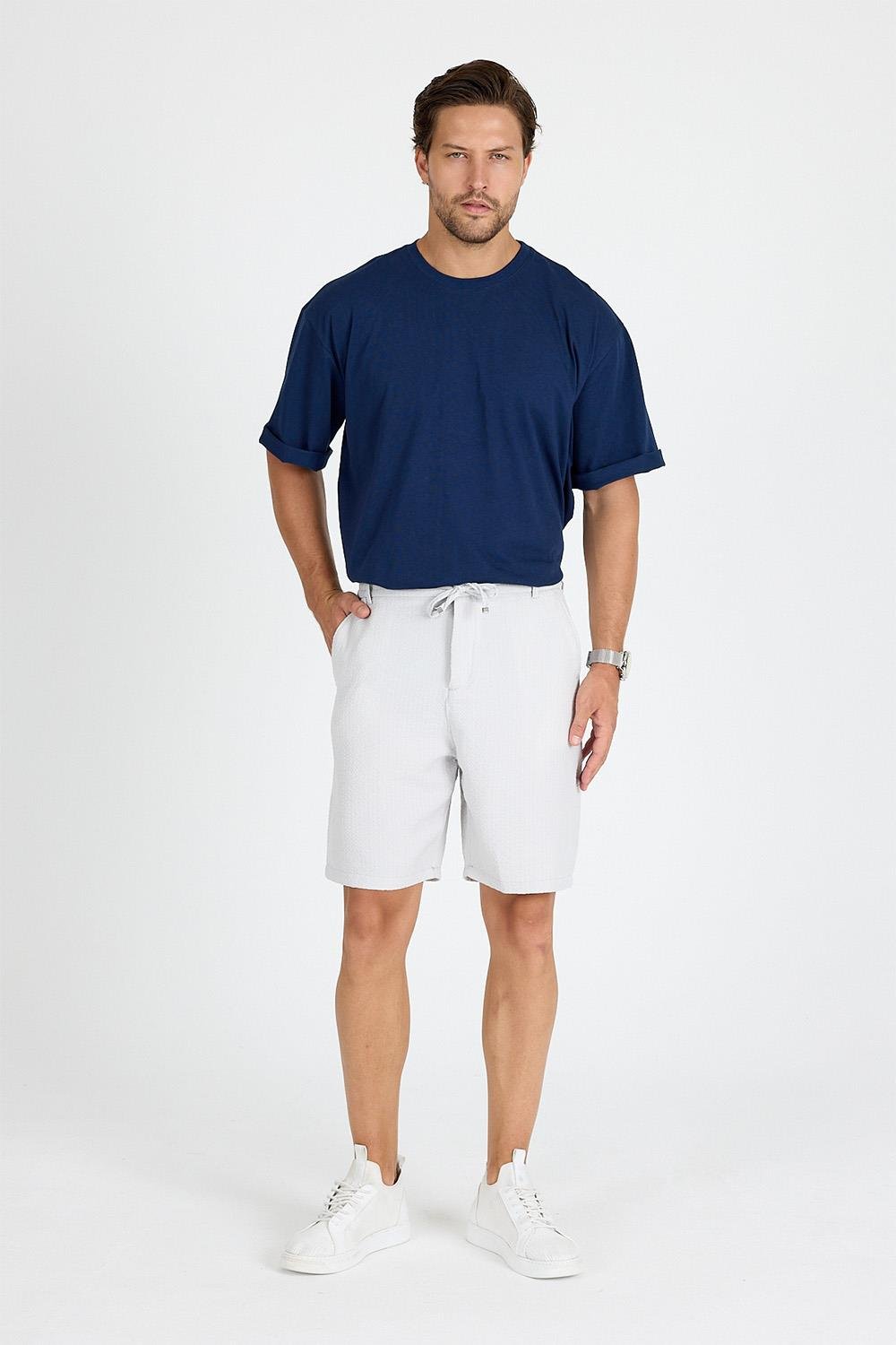 Erkek Gri Çizgili Şort