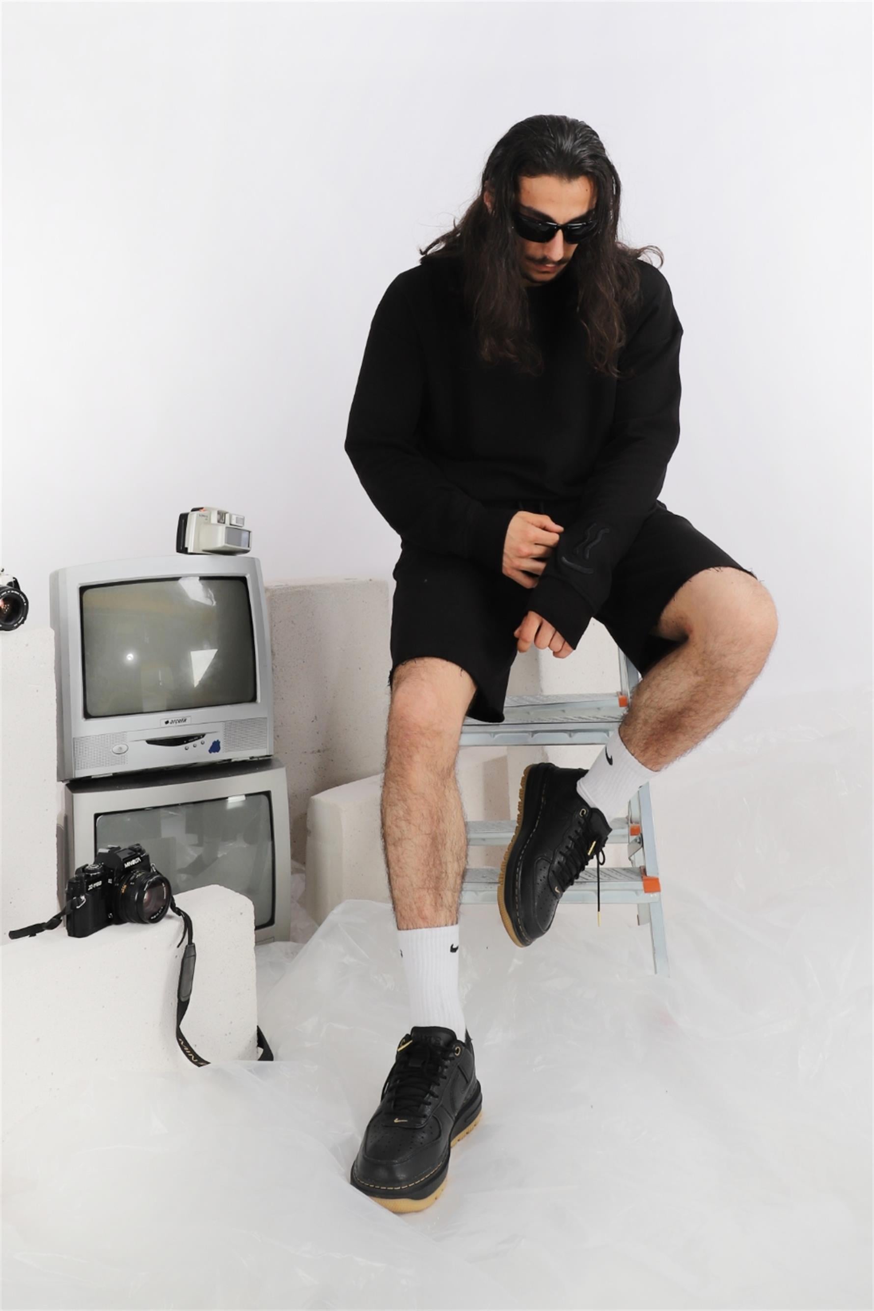Erkek Reencarnation Oversize Siyah Sweatshirt
