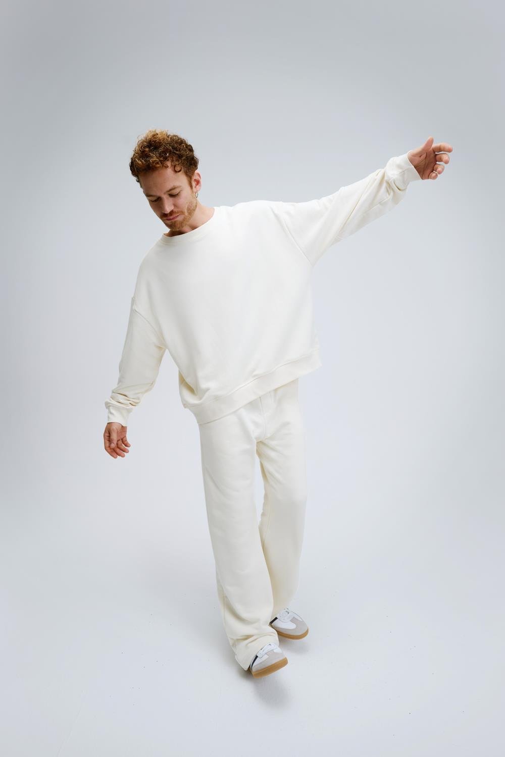 Erkek Timeless Oversize Krem Sweatshirt