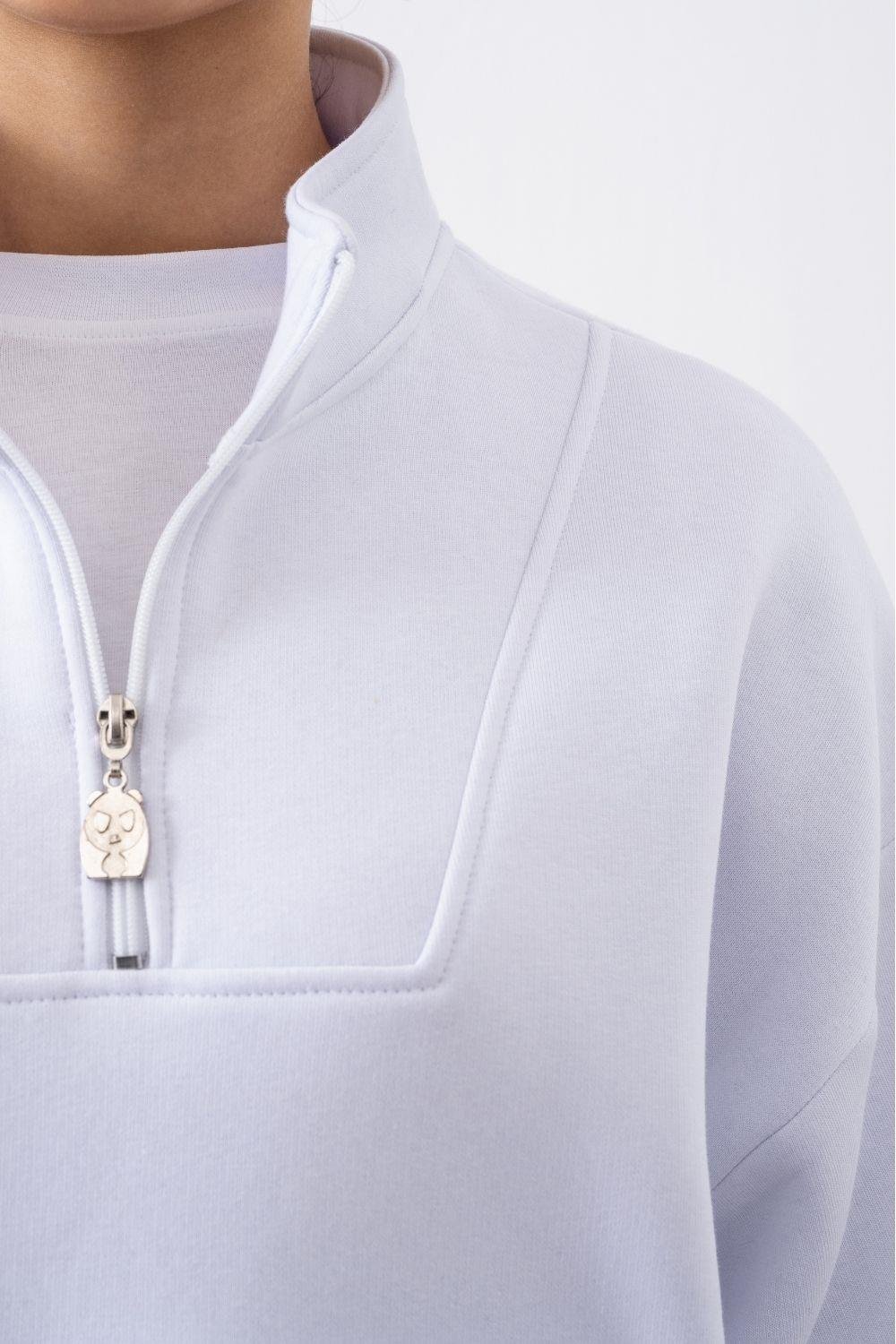 Kadın Beyaz Fermuarlı Oversize Sweatshirt