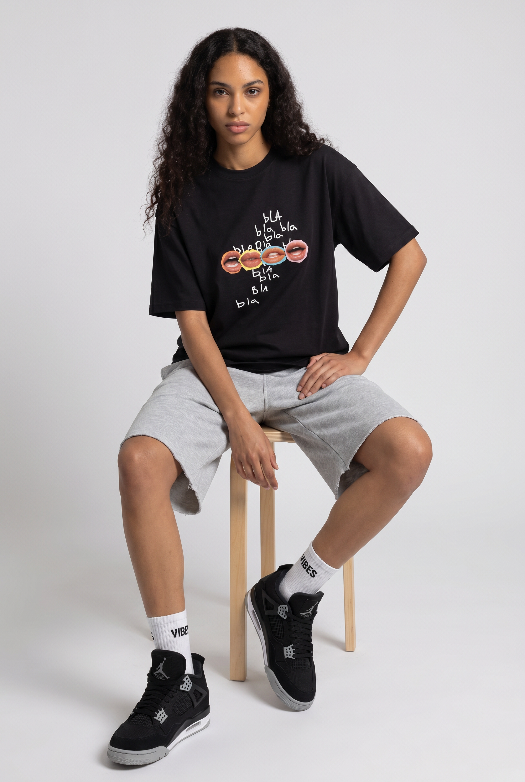 Kadın Bla Bla Oversize Siyah T-Shirt