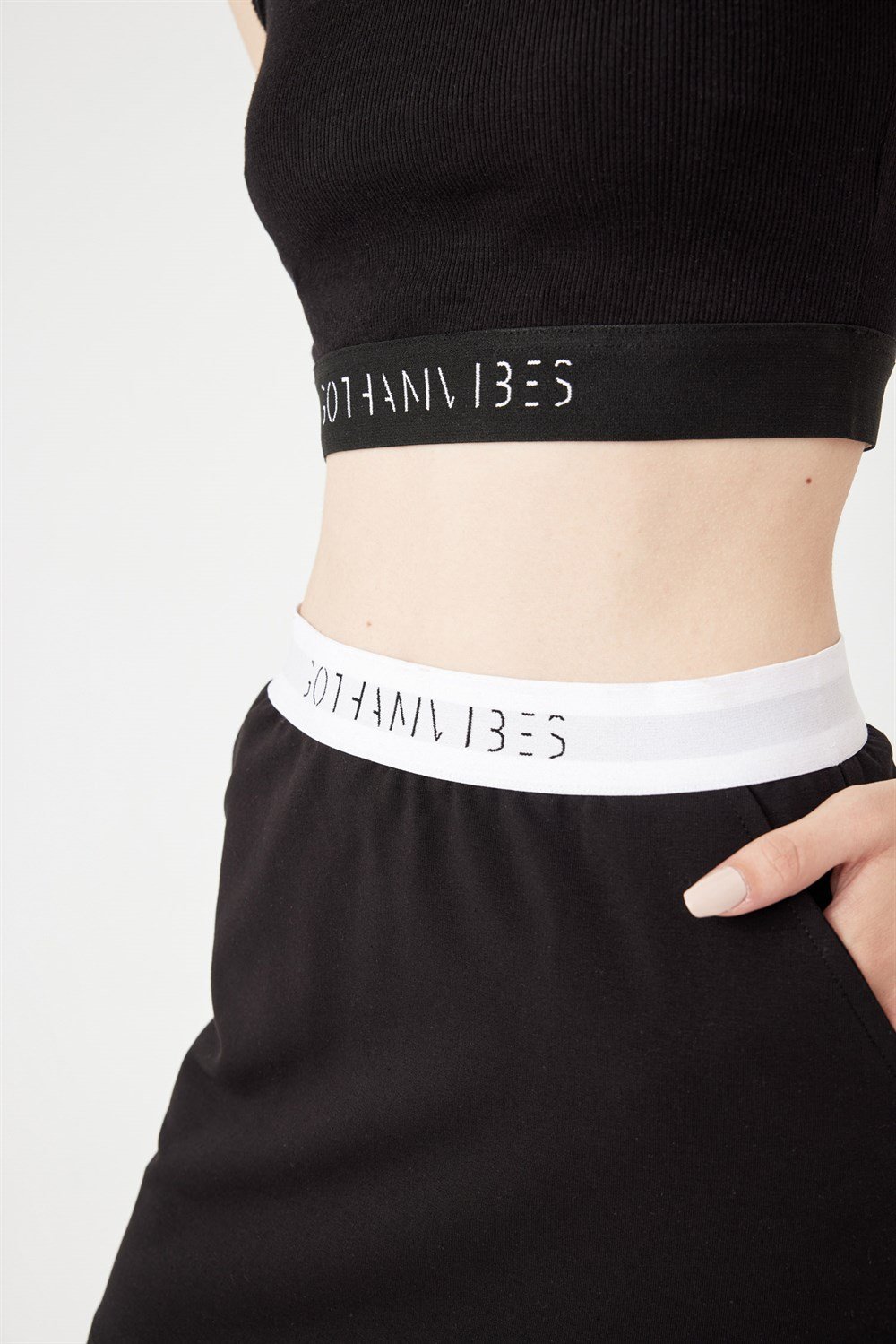 Kadın Kare Yaka Siyah Büstiyer